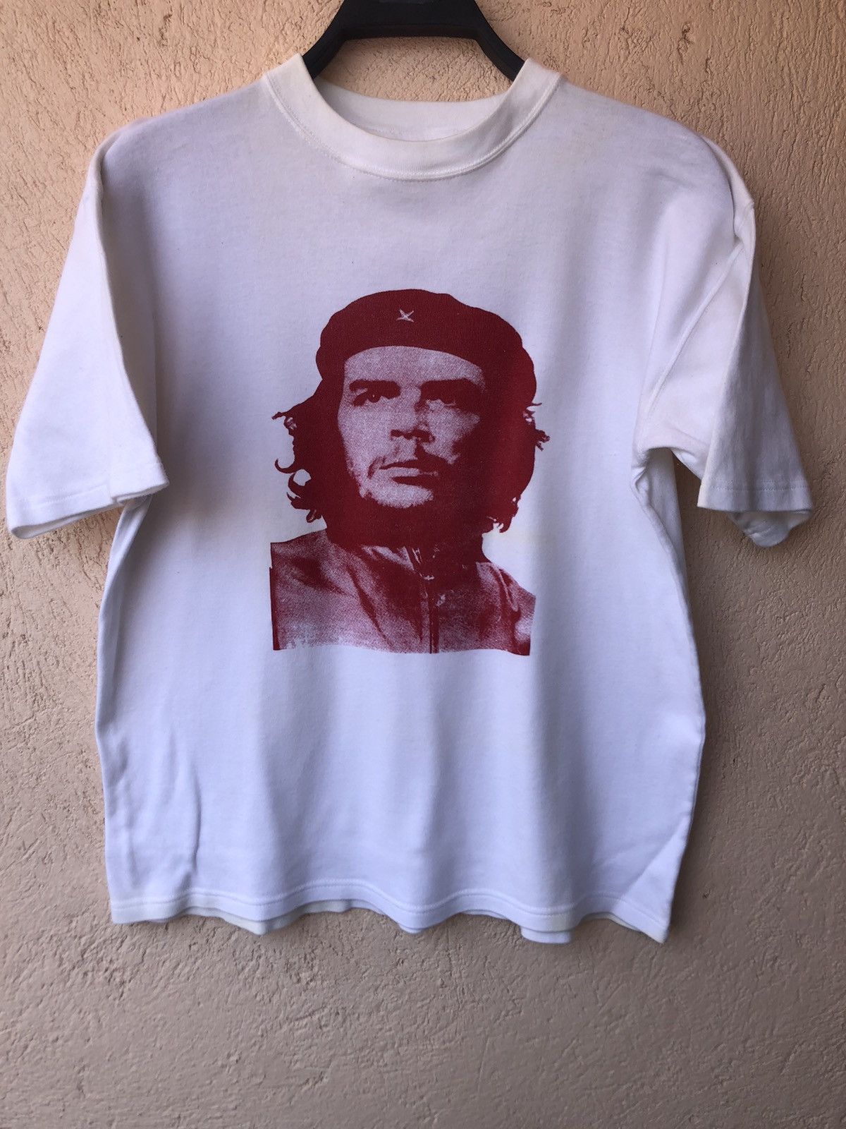 Che Guevara Retro Propaganda T-Shirt