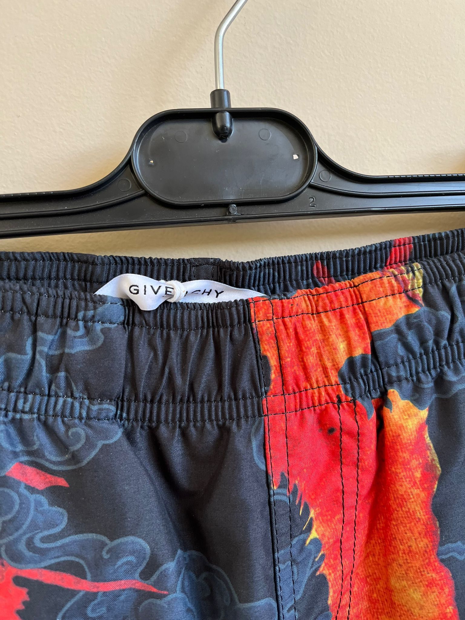 Givenchy Swimwear Short in Black/Red Size US 28 / EU 44 - 5 Thumbnail