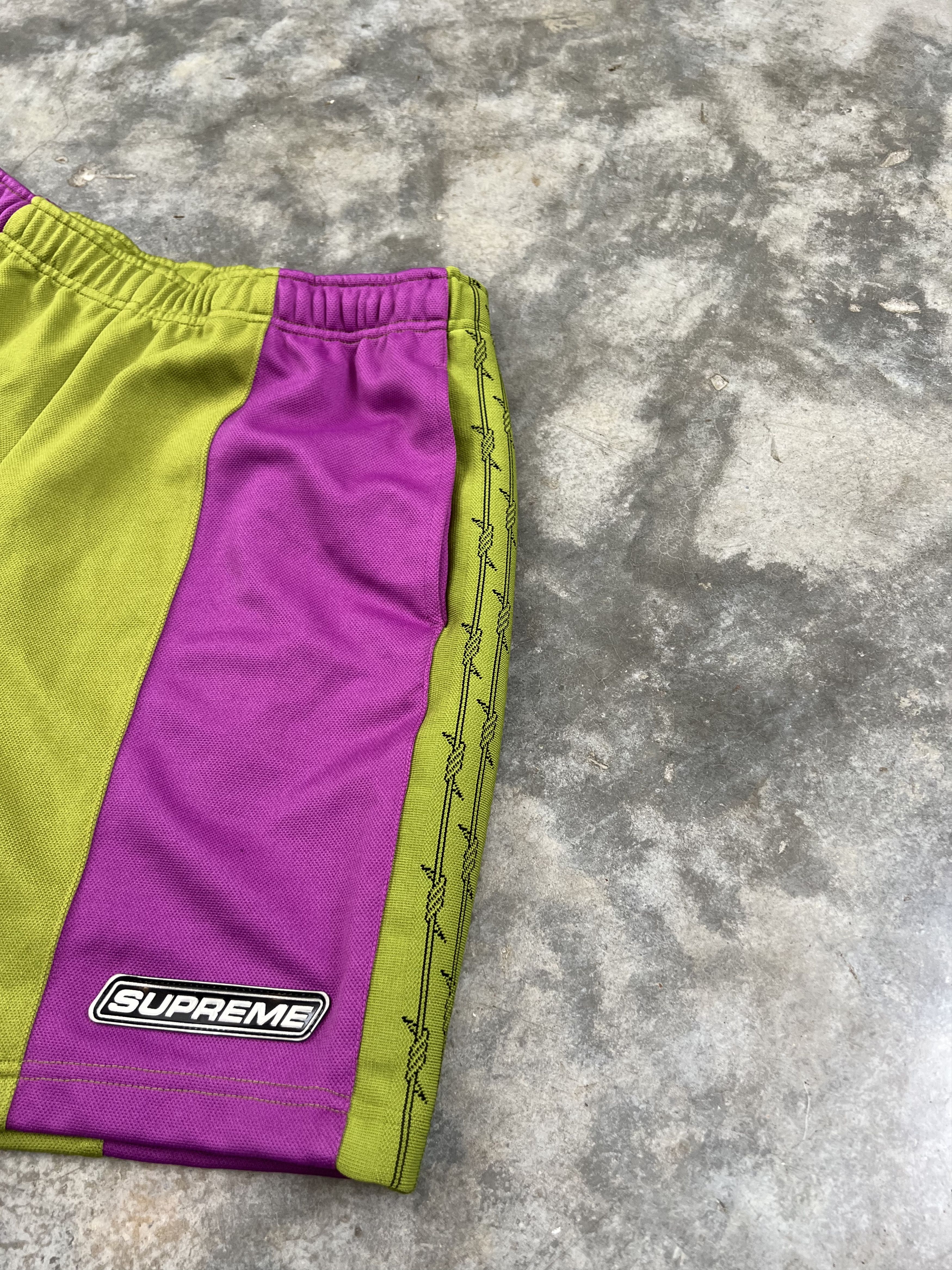 Supreme Supreme Barbed Wire Side Stripe Shorts Small S Size US 30 / EU 46 - 2 Thumbnail
