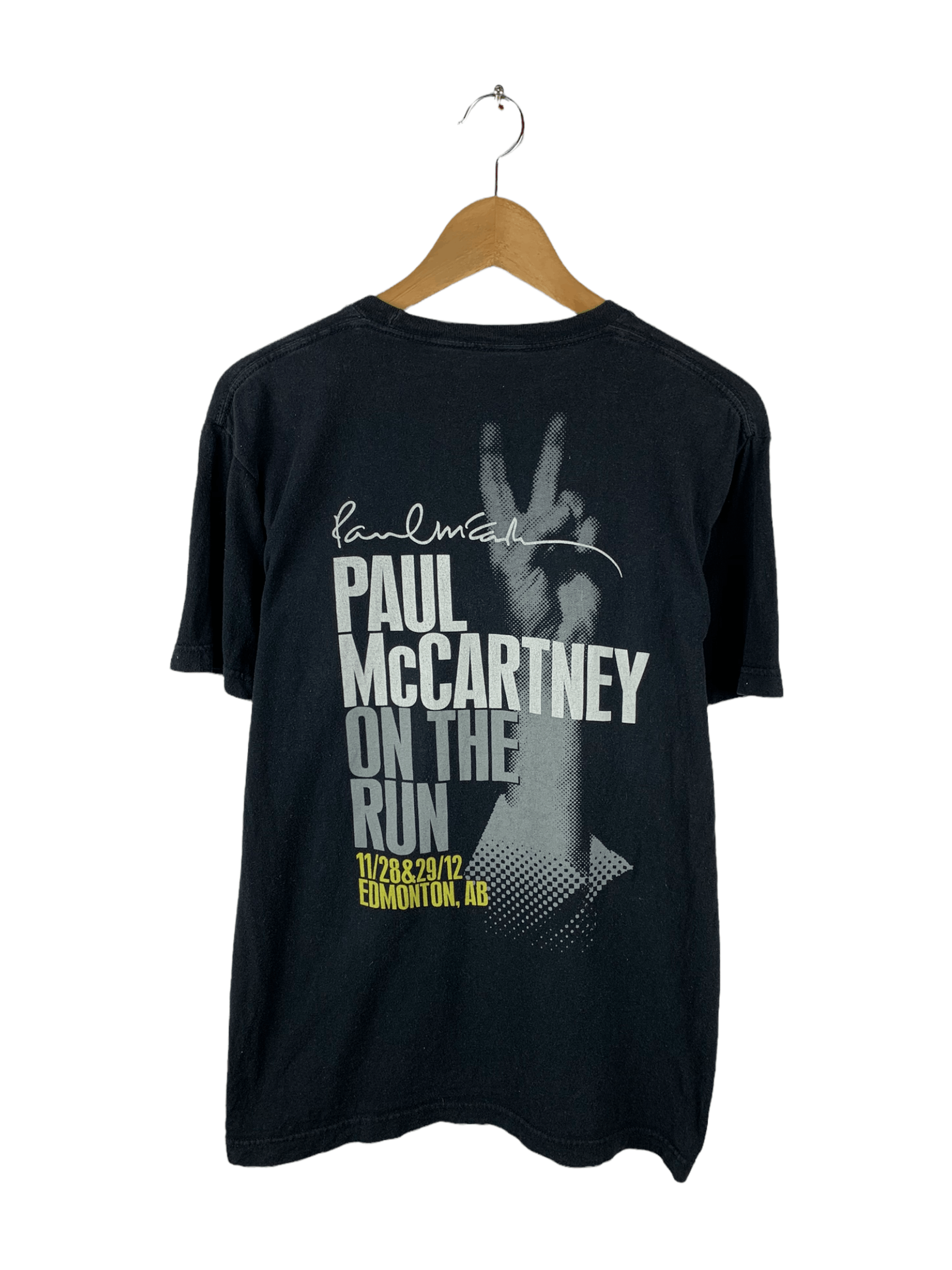 Band Tees 🔥Paul McCartney The Beatles On The Run Tour Tee Size US M / EU 48-50 / 2 - 2 Thumbnail