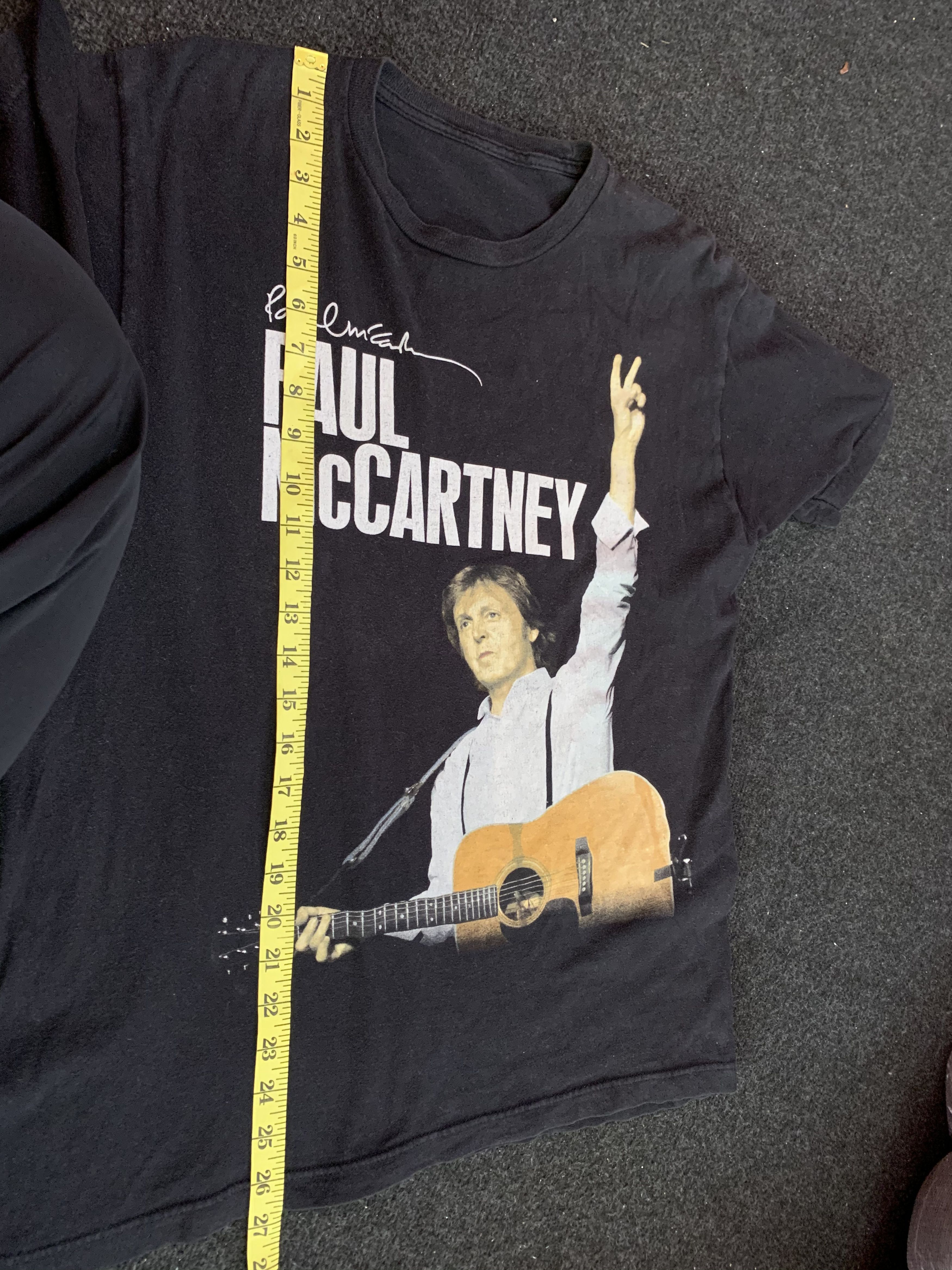 Band Tees 🔥Paul McCartney The Beatles On The Run Tour Tee Size US M / EU 48-50 / 2 - 6 Thumbnail
