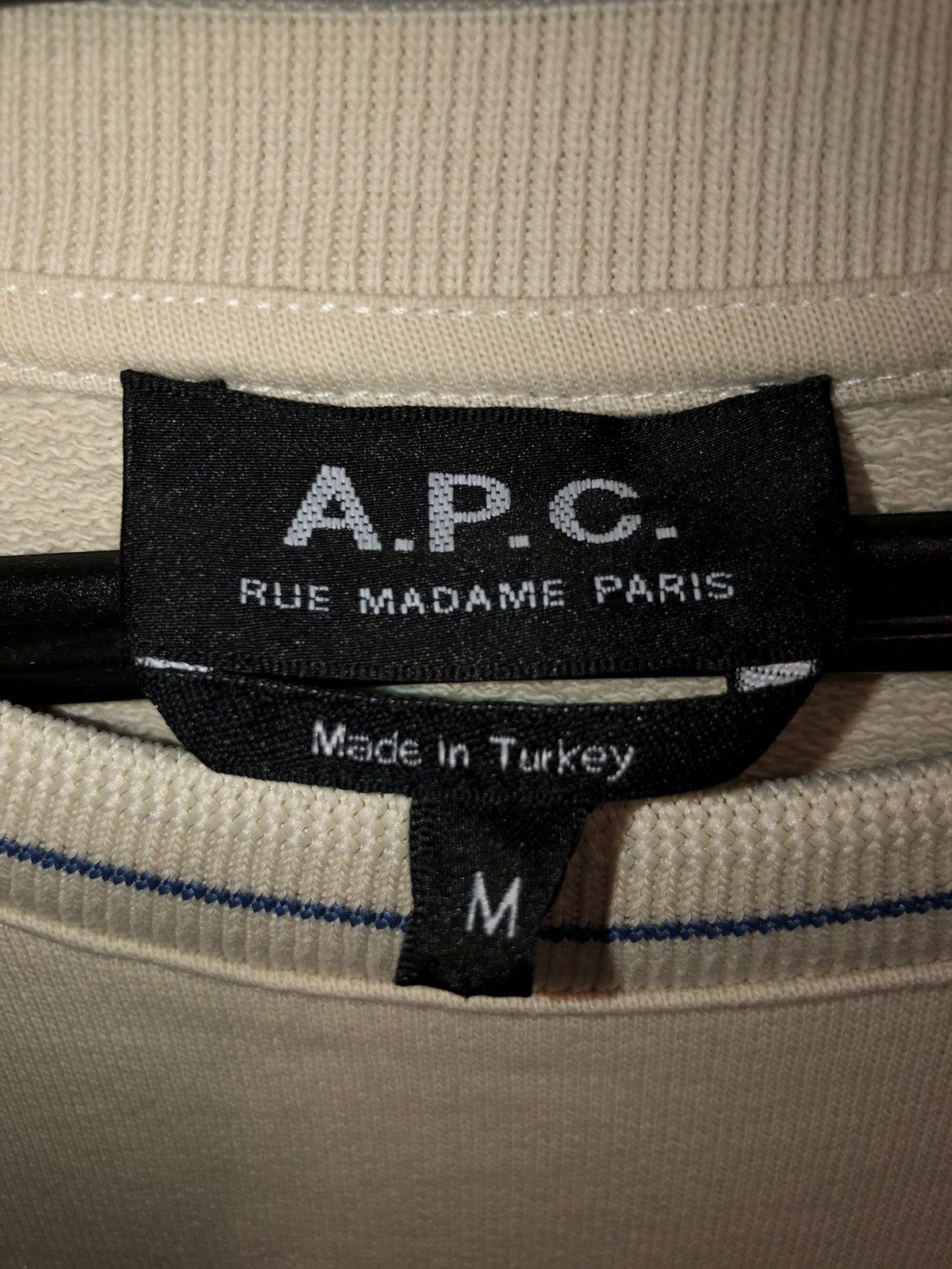 A.P.C. A.P.C. Cream Crewneck Size US M / EU 48-50 / 2 - 3 Thumbnail