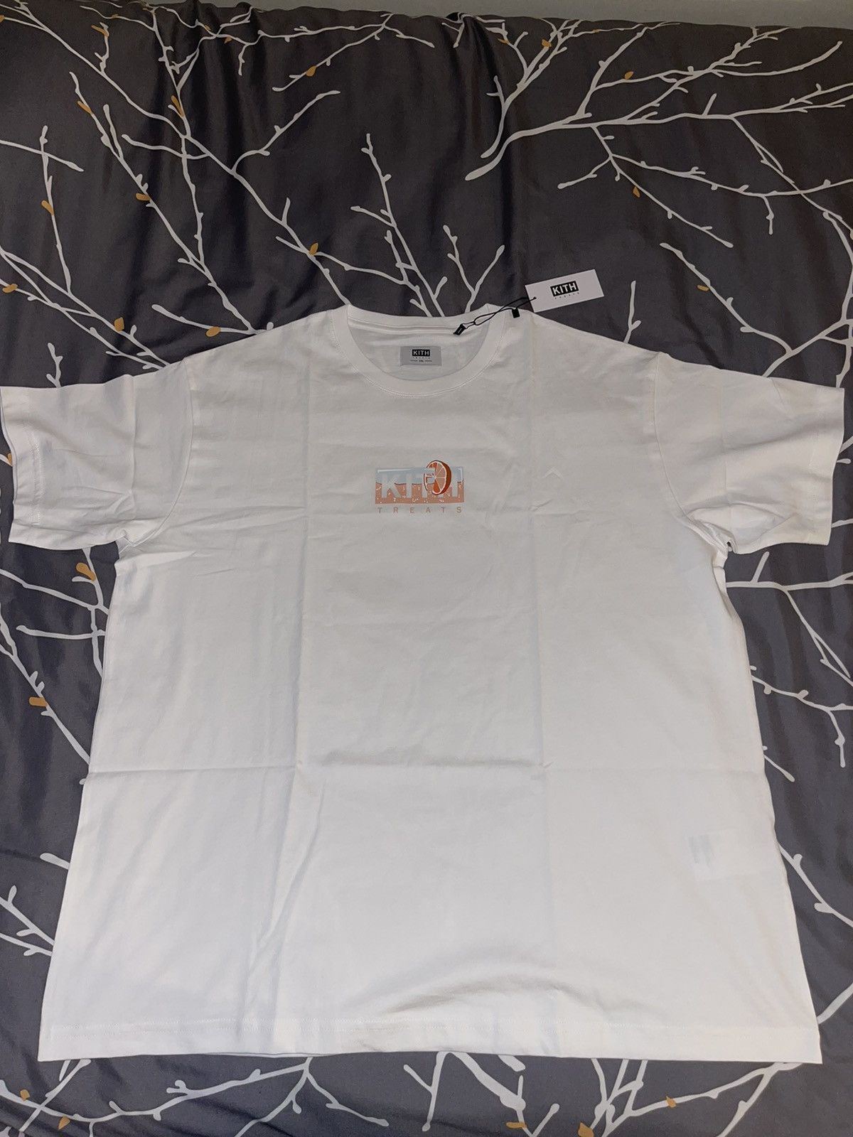Kith Kith Treats Grapefruit Short Sleeve Tee Size US XXL / EU 58 / 5 - 1 Thumbnail