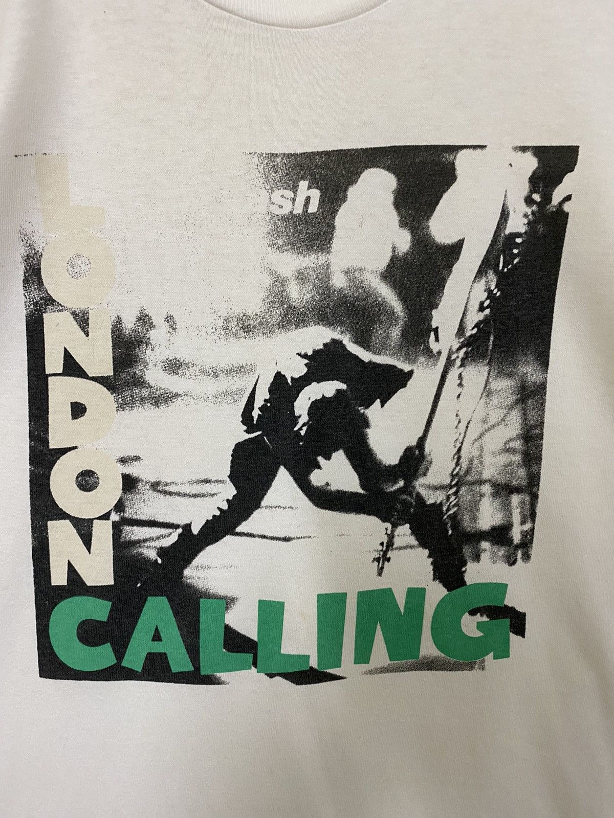 Band Tees vintage 90s THE CLASH london calling promo t-shirts Size US L / EU 52-54 / 3 - 3 Thumbnail