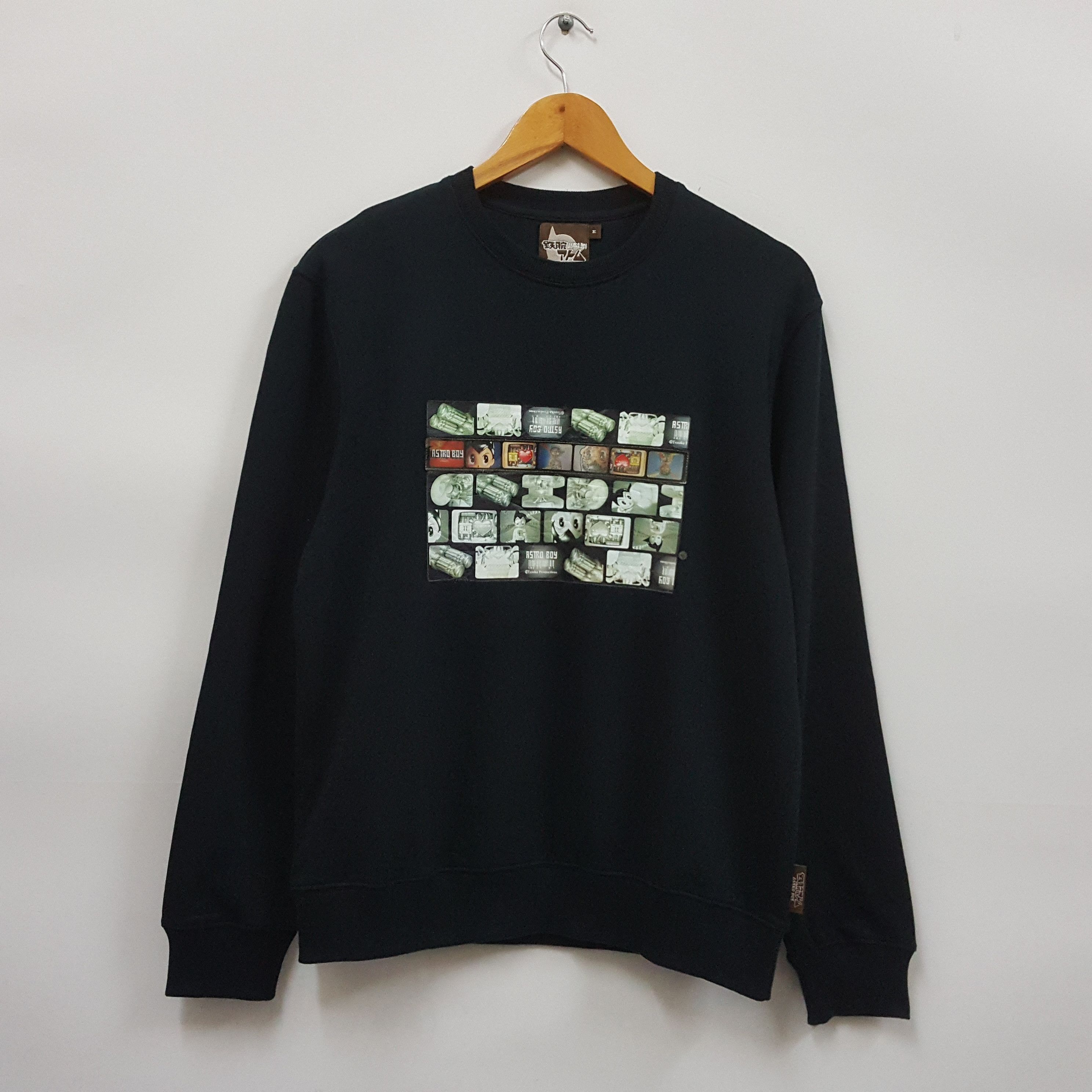 Vintage Astro Boy Japanese anime fictional sweatshirt