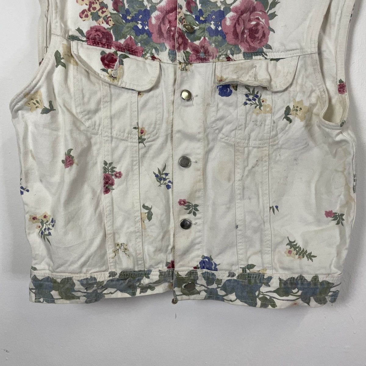 Japanese Brand Vintage Dibari Flowers Designer Sleeveless Denim Jacket Size US M / EU 48-50 / 2 - 3 Thumbnail