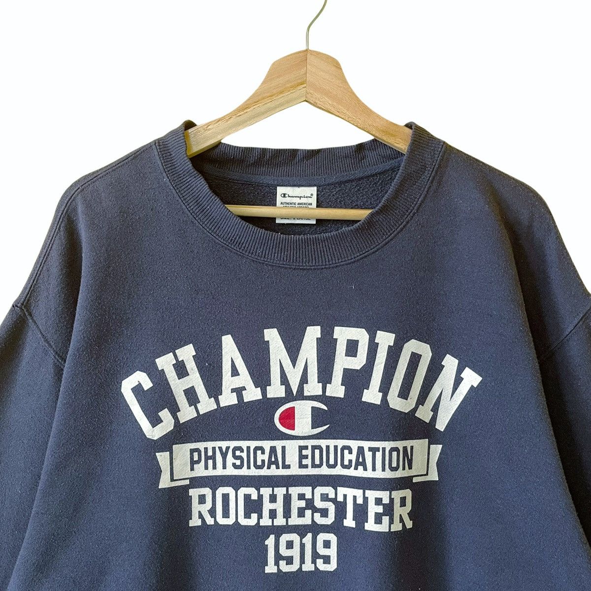 Champion Champion Physical Education Rochester Sweatshirt Size XL Size US XL / EU 56 / 4 - 4 Thumbnail
