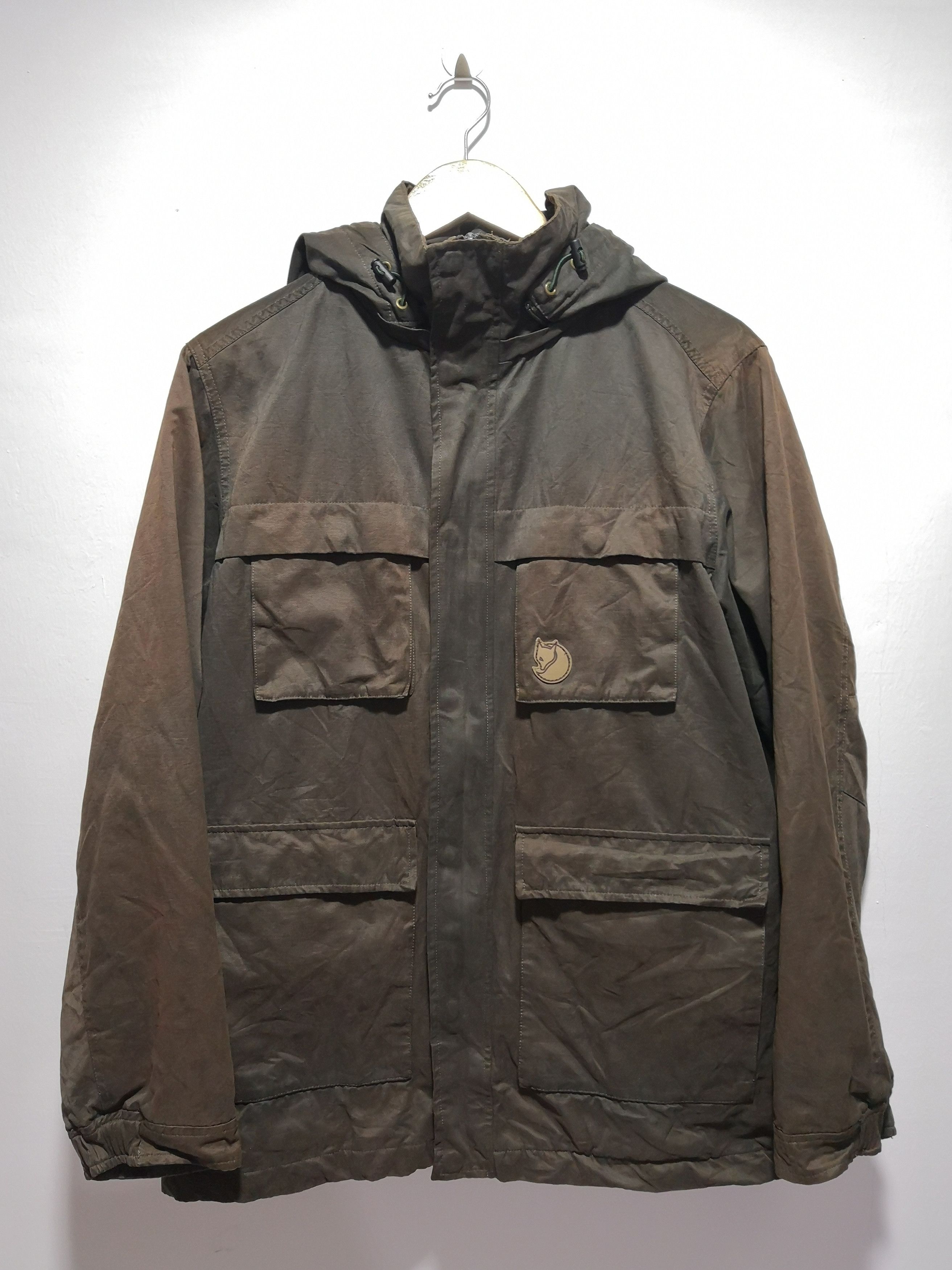 image of Fjallraven Sunfaded Green Multipocket Jacket, Men's (Size Medium)