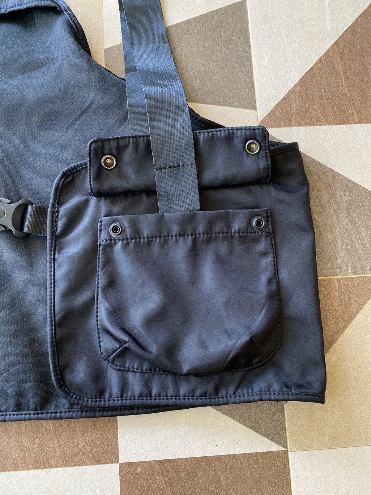 Japanese Brand × Takeo Kikuchi 🔥Steals🔥Takeo kikuchi Chest Bag Size ONE SIZE - 6 Thumbnail