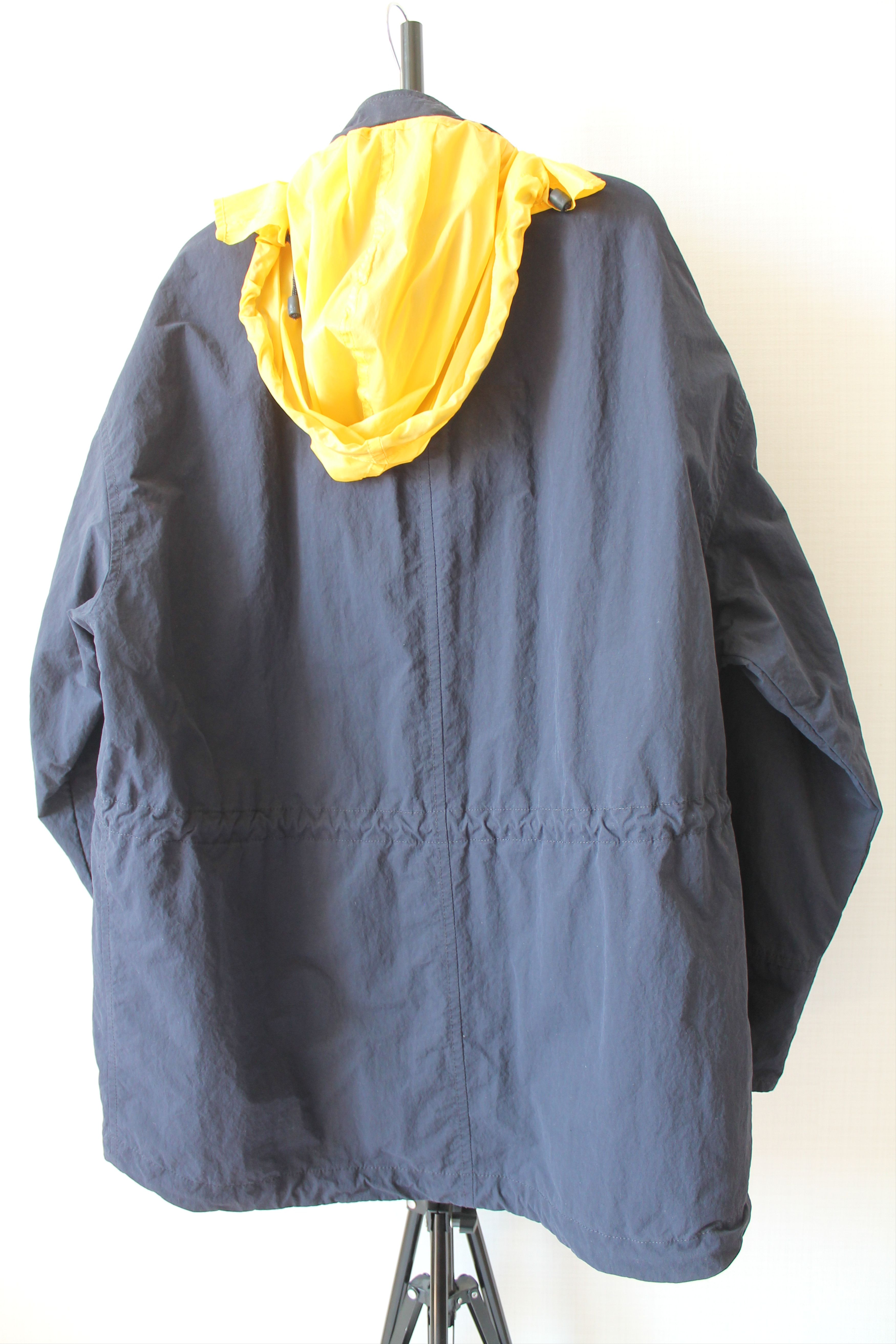 Hugo Boss 90's HUGO BOSS SPORT Nylon Jacket Hooded Fighter Uni Size US XL / EU 56 / 4 - 4 Thumbnail