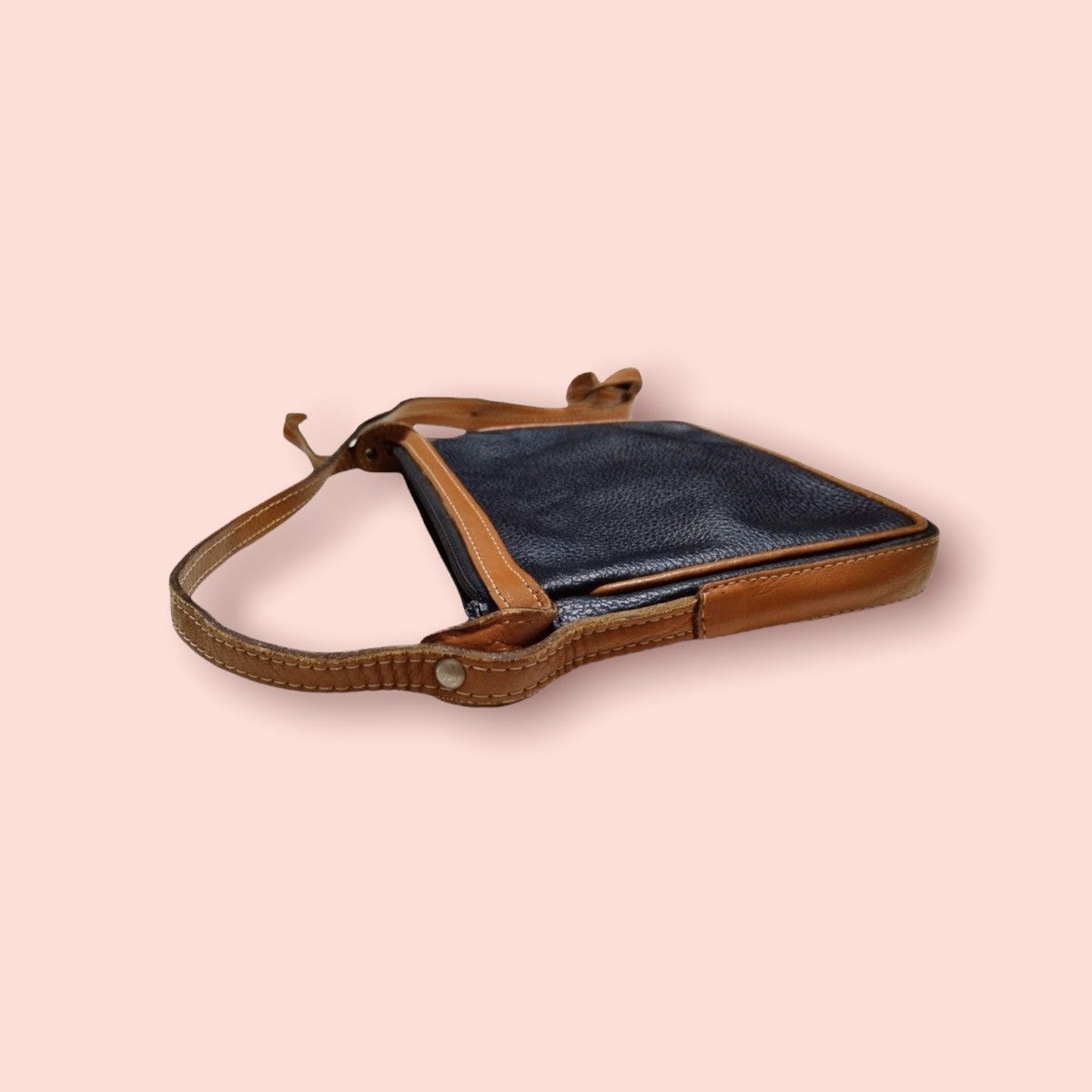 Andre Courreges COURREGES VINTAGE LEATHER MINI CROSSBODY SLING Size ONE SIZE - 7 Thumbnail