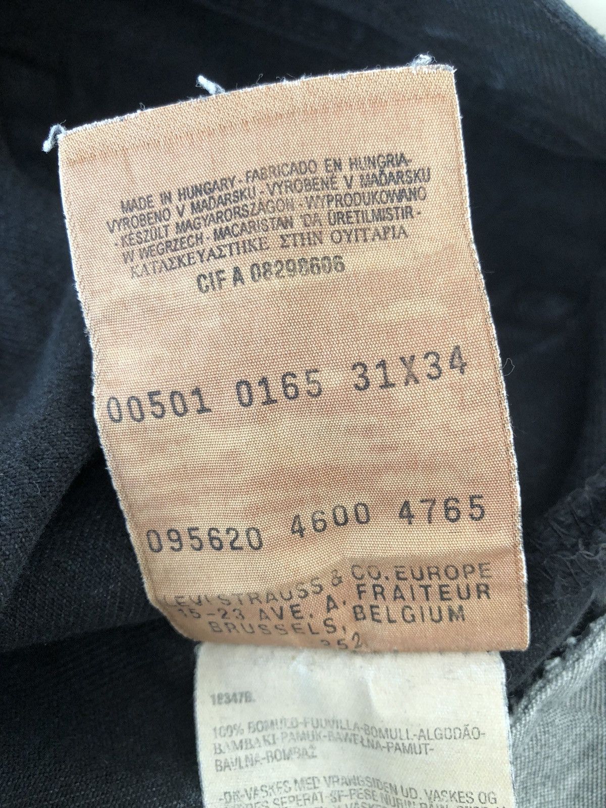 Levi's Vintage 2000 Levi’s 501 Jeans Faded Black Denim Size US 31 - 16 Thumbnail