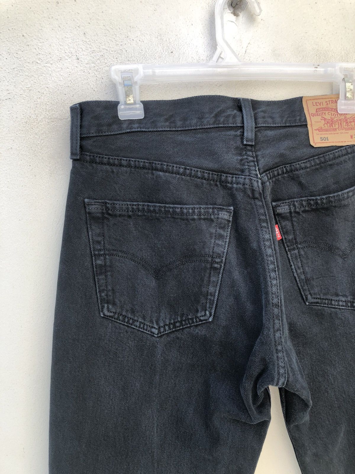 Levi's Vintage 2000 Levi’s 501 Jeans Faded Black Denim Size US 31 - 10 Thumbnail