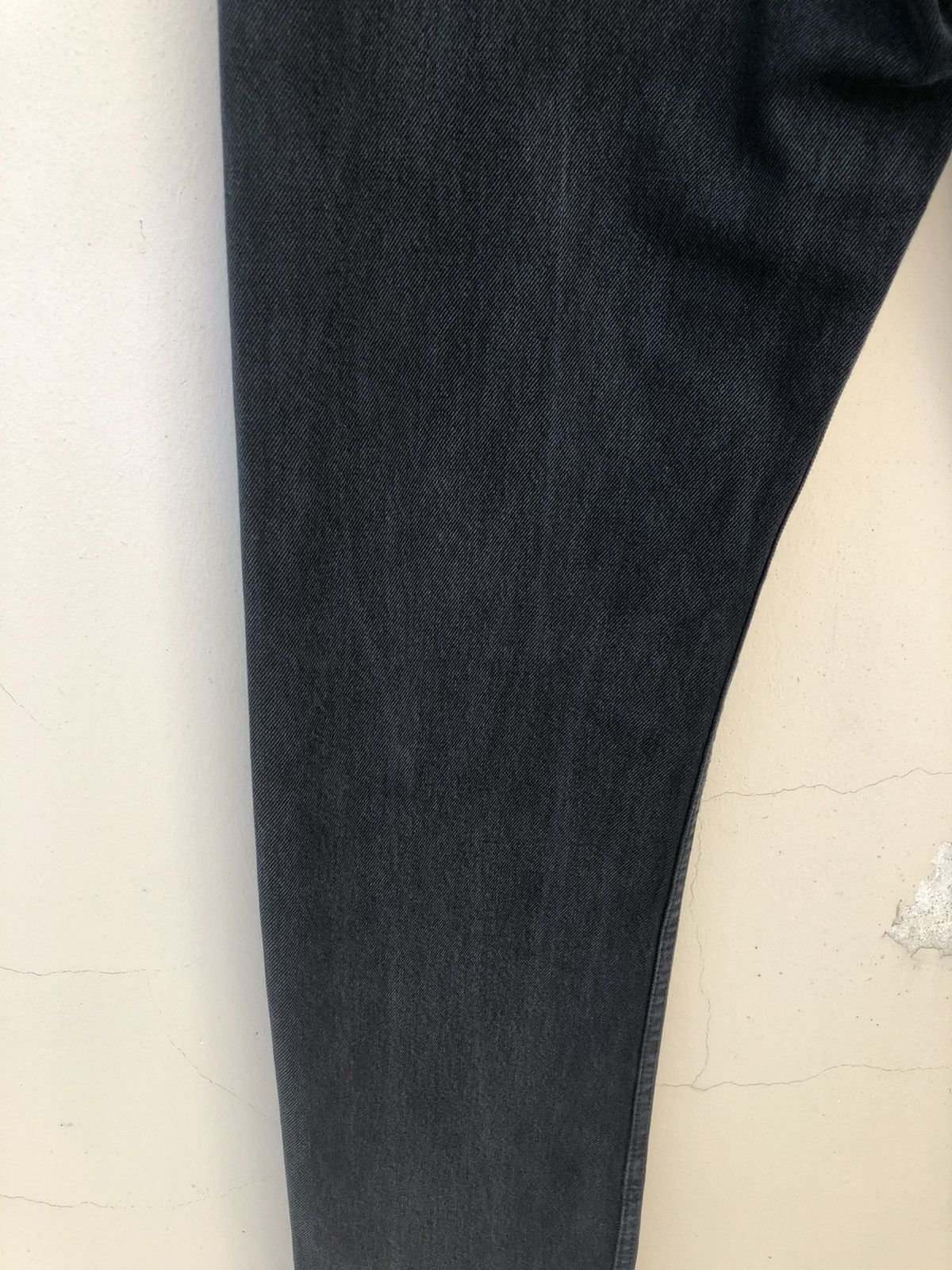 Levi's Vintage 2000 Levi’s 501 Jeans Faded Black Denim Size US 31 - 11 Thumbnail