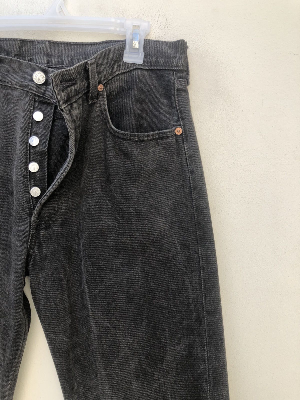 Levi's Vintage 1992 Levi’s 501 Jeans Faded Black Denim Size US 33 - 11 Thumbnail