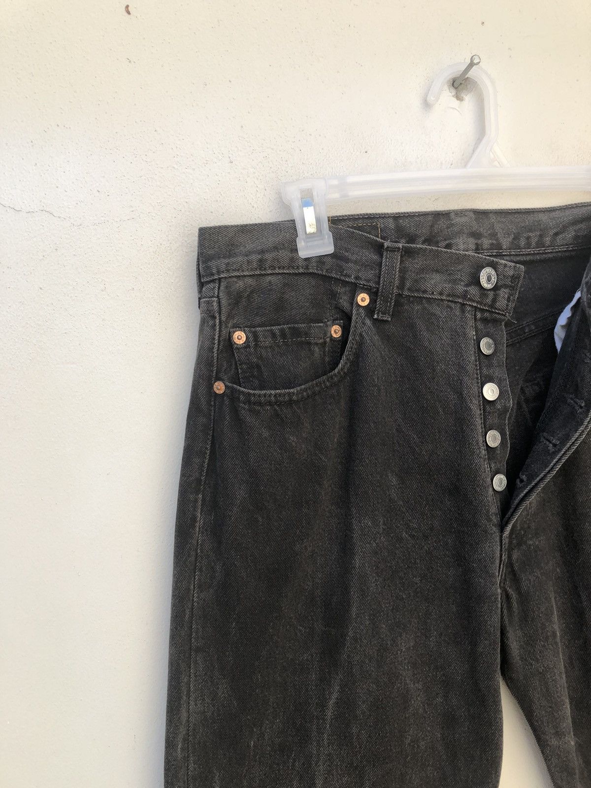 Levi's Vintage 1992 Levi’s 501 Jeans Faded Black Denim Size US 33 - 8 Thumbnail