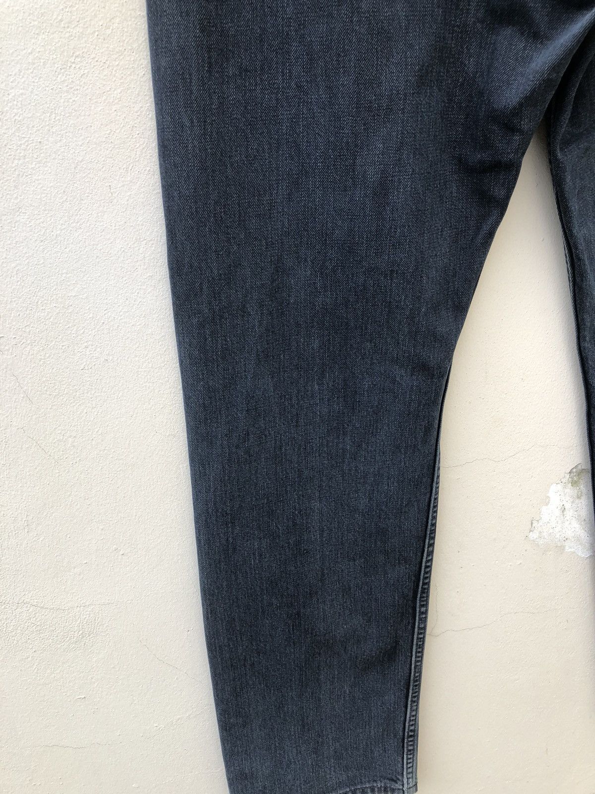 Levi's Vintage 2002 Levi’s 501 Jeans Faded Blue Black Denim Size US 33 - 12 Thumbnail