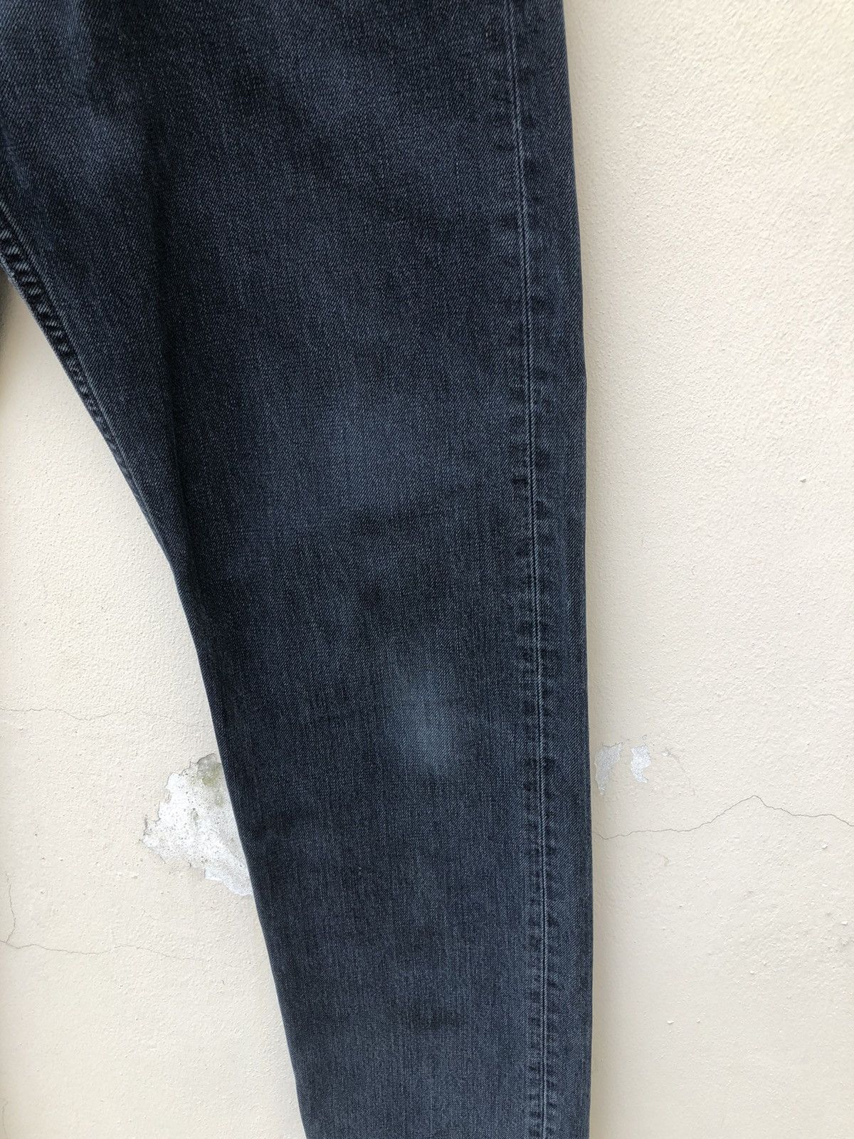 Levi's Vintage 2002 Levi’s 501 Jeans Faded Blue Black Denim Size US 33 - 8 Thumbnail