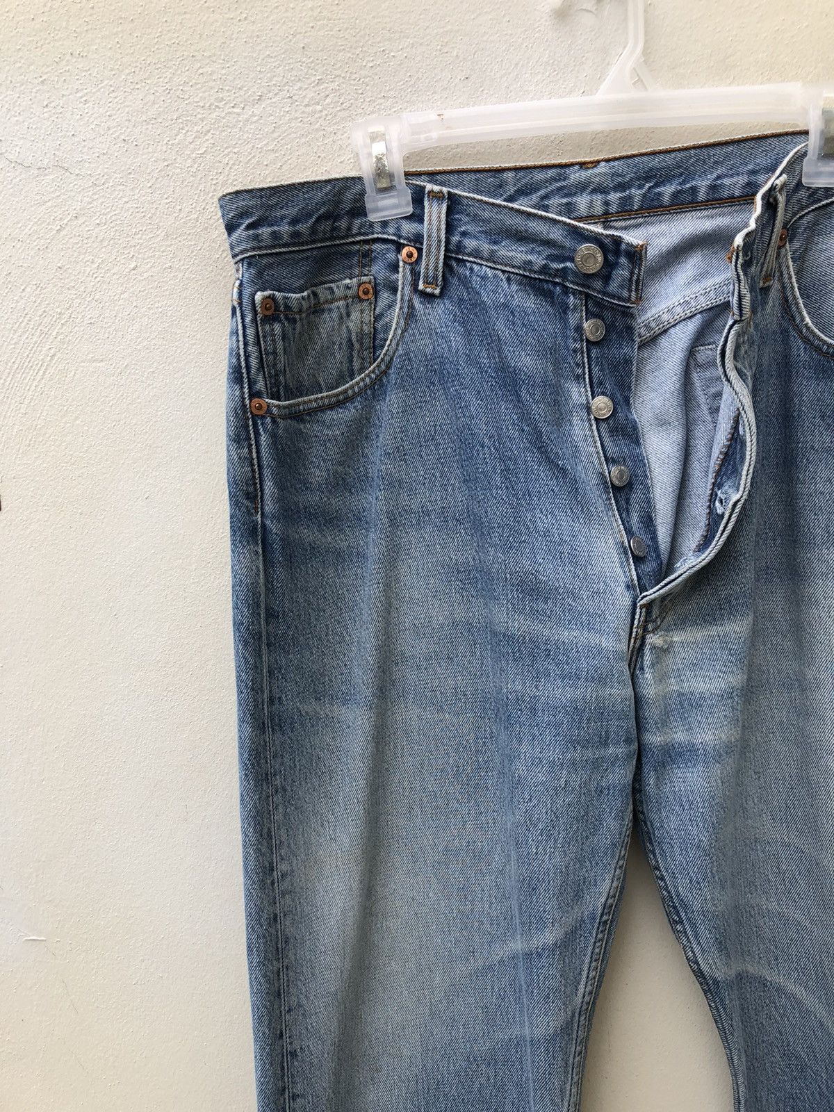 Levi's Vintage 1997 Levi’s 501 Jeans Distressed Ageing Denim Size US 35 - 3 Thumbnail