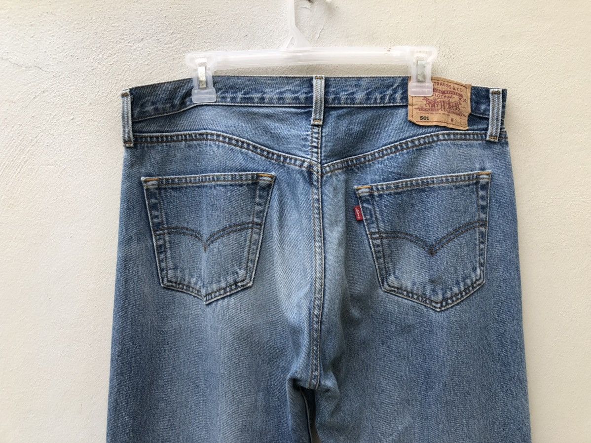 Levi's Vintage 1997 Levi’s 501 Jeans Distressed Ageing Denim Size US 35 - 11 Thumbnail