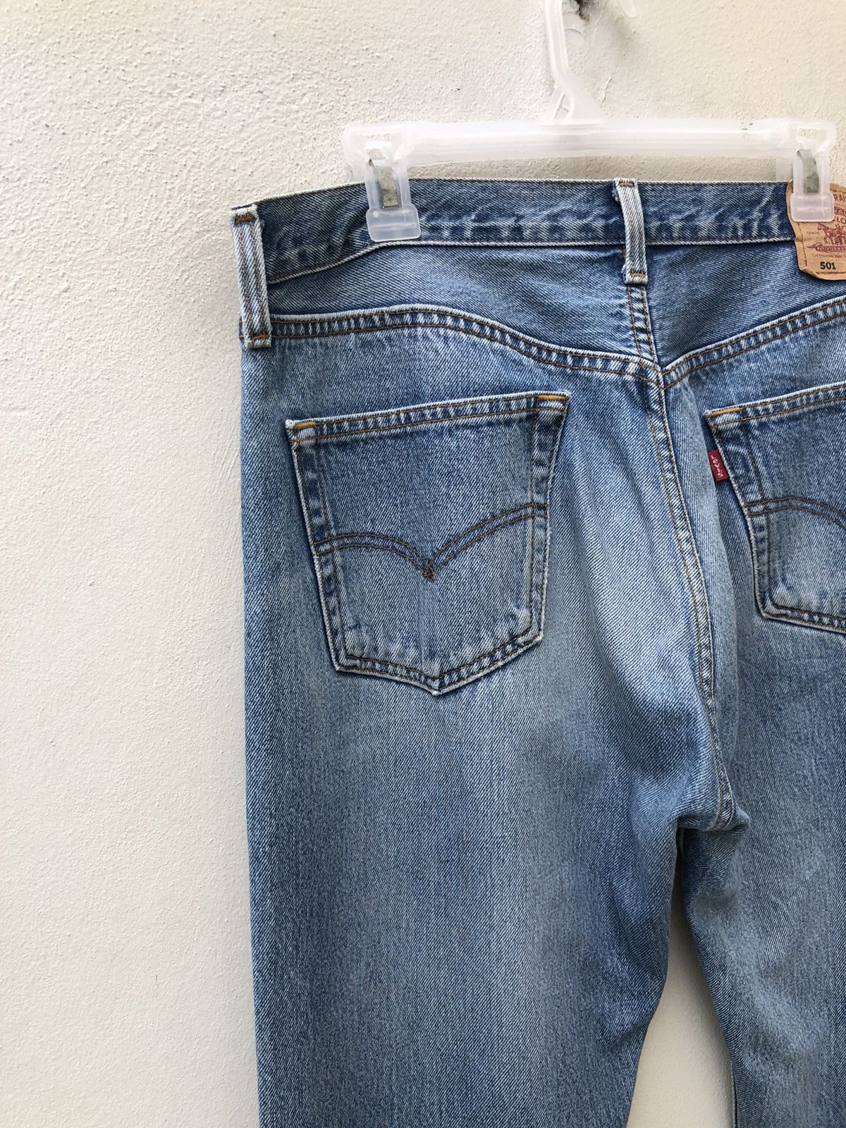 Levi's Vintage 1997 Levi’s 501 Jeans Distressed Ageing Denim Size US 35 - 12 Thumbnail