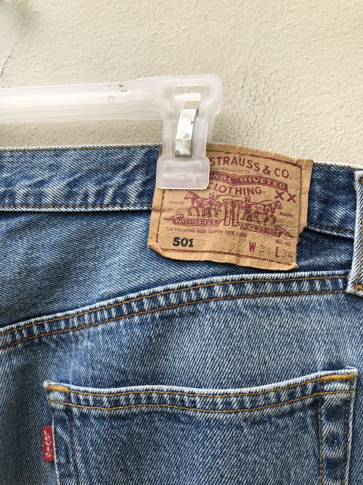 Levi's Vintage 1997 Levi’s 501 Jeans Distressed Ageing Denim Size US 35 - 16 Thumbnail