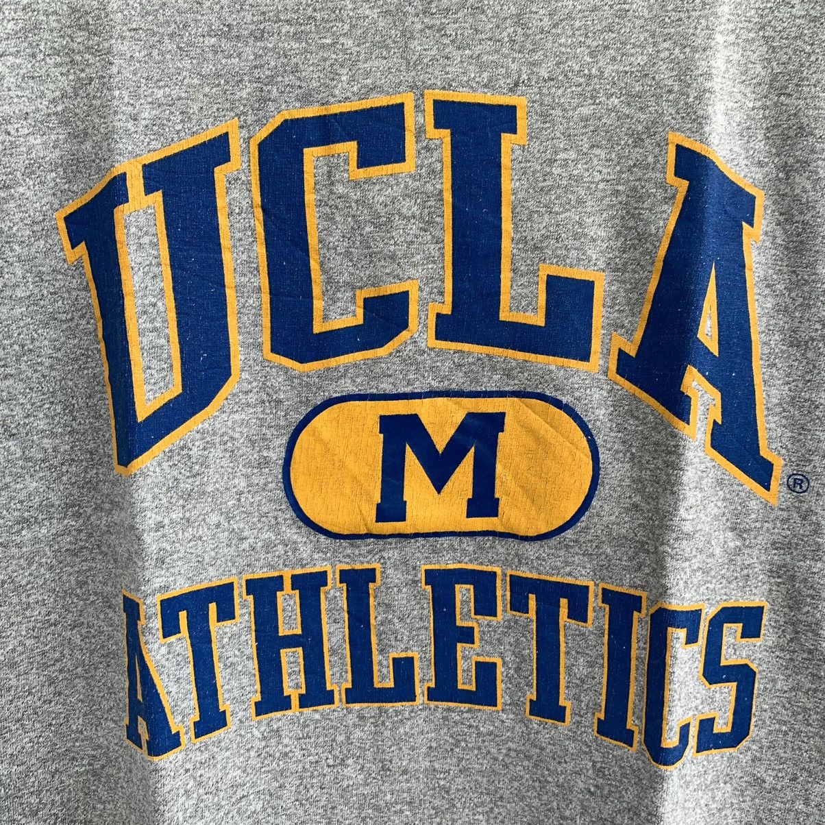 Vintage 💥LAST CALL💥 Vintage UCLA Athletics Tshirt Size US L / EU 52-54 / 3 - 4 Thumbnail