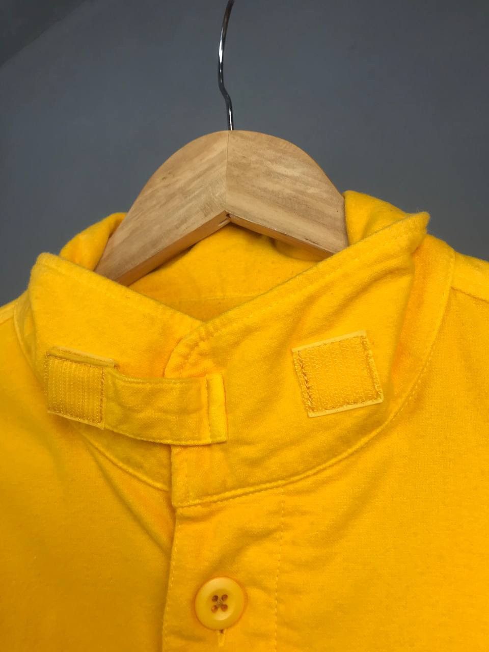 Japanese Brand Over the stripes Japanese brand luxury yellow shirt Size US L / EU 52-54 / 3 - 5 Thumbnail