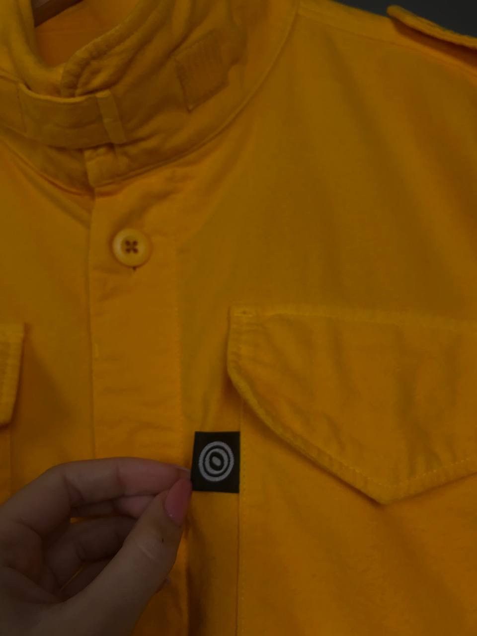 Japanese Brand Over the stripes Japanese brand luxury yellow shirt Size US L / EU 52-54 / 3 - 3 Thumbnail