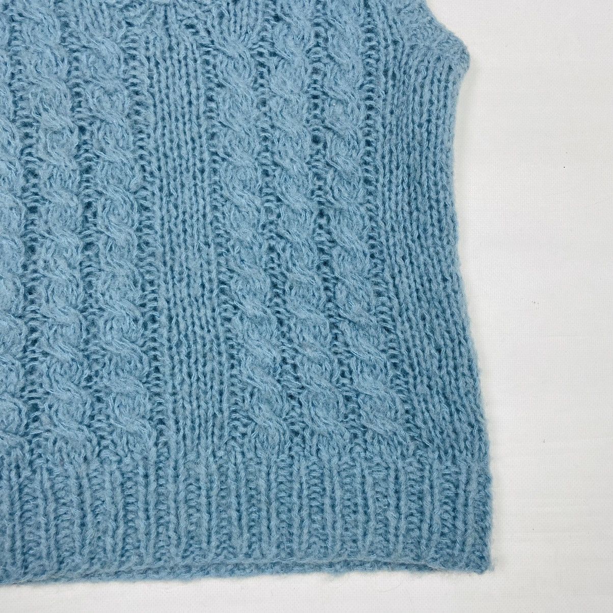 Vintage 90s CUTE BABY BLUE KNITTED WOOL STUDIO MILANO VEST - № 1103 Size US L / EU 52-54 / 3 - 6 Thumbnail