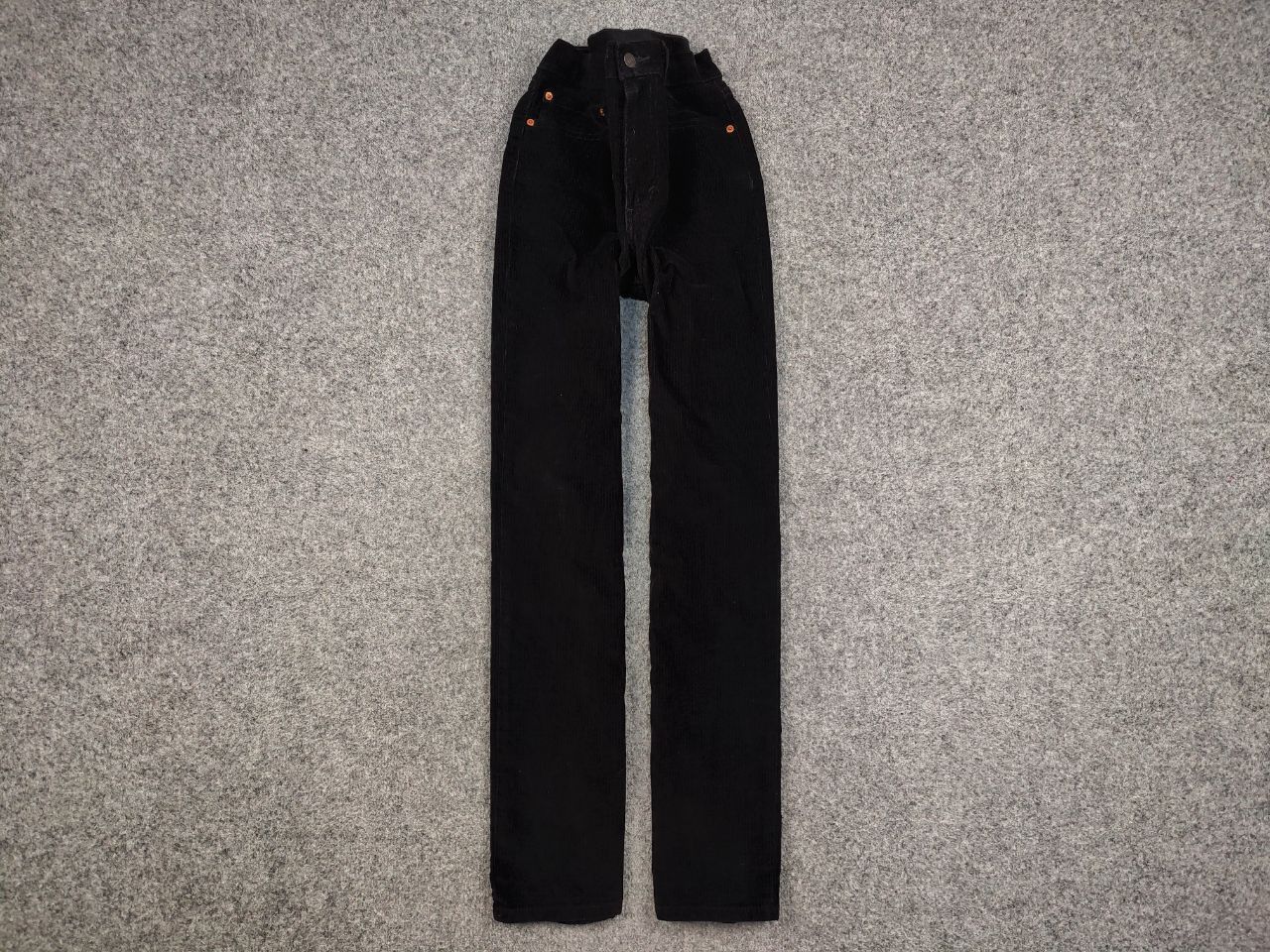 Levi's Vintage Levi’s 514 Black Corduroy Pants Trousers Velvet USA Size US 34 / EU 50 - 1 Thumbnail