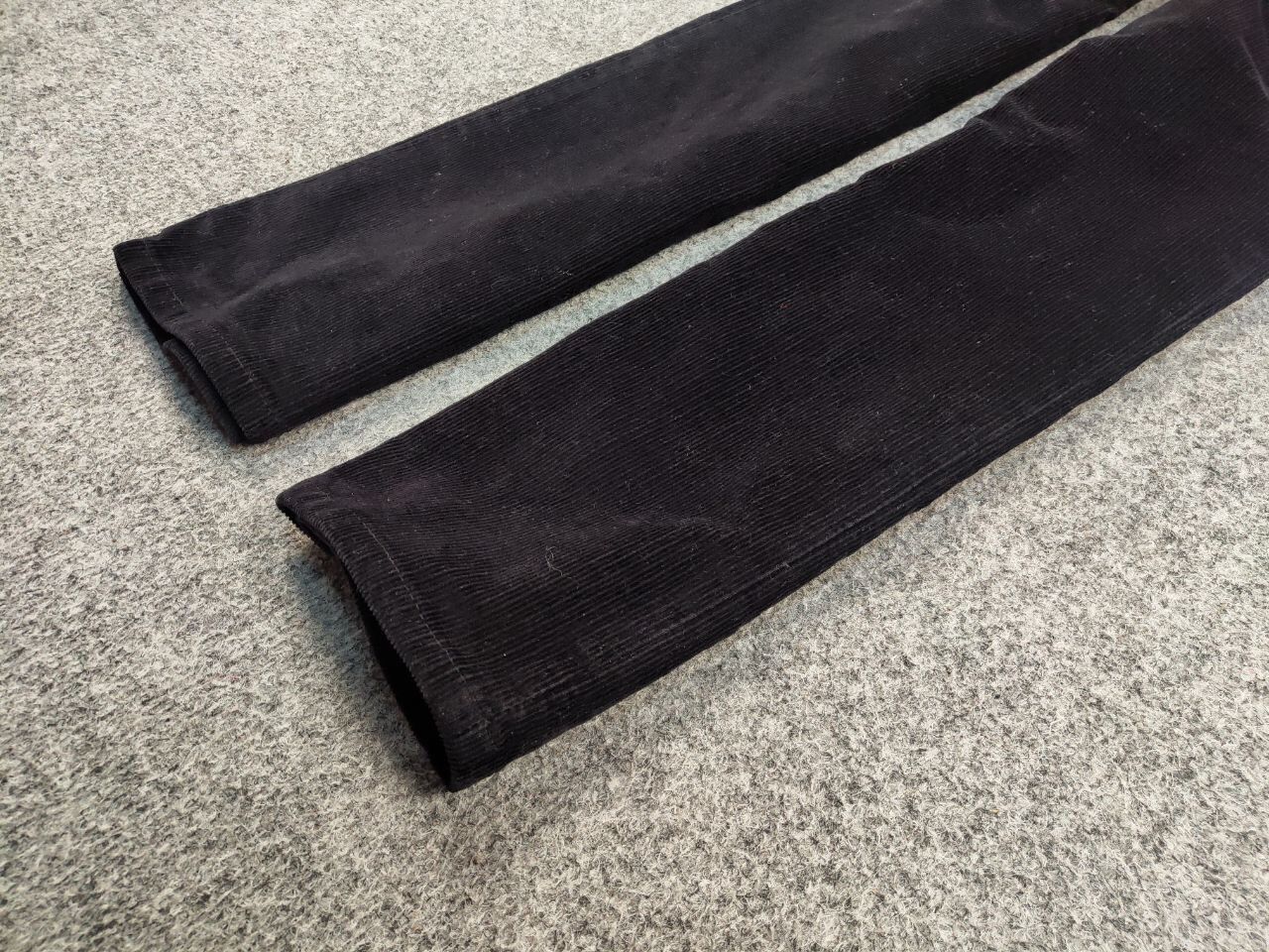 Levi's Vintage Levi’s 514 Black Corduroy Pants Trousers Velvet USA Size US 34 / EU 50 - 5 Thumbnail