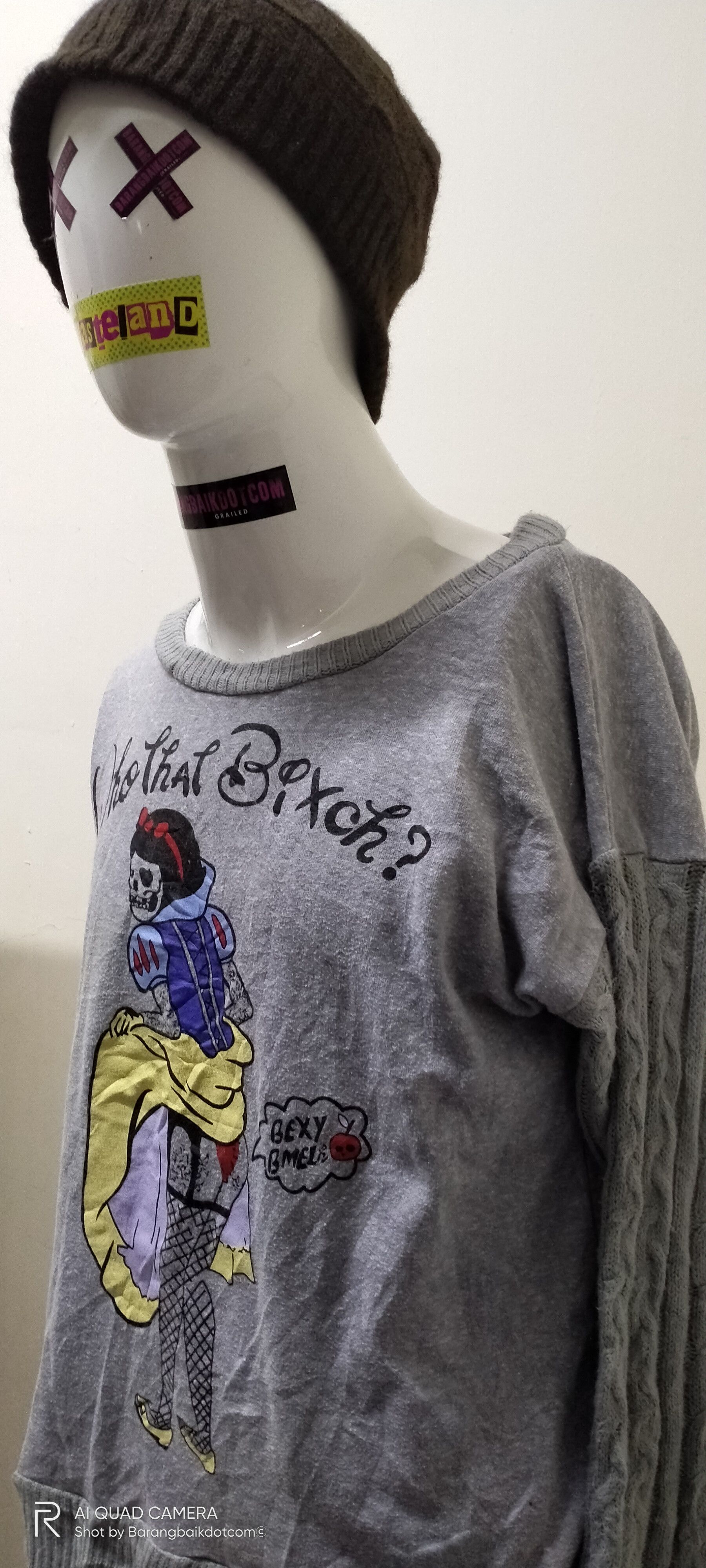 Vintage Parody Cinderella Skeletons distressed Knit sleeves crewneck Size US M / EU 48-50 / 2 - 4 Thumbnail