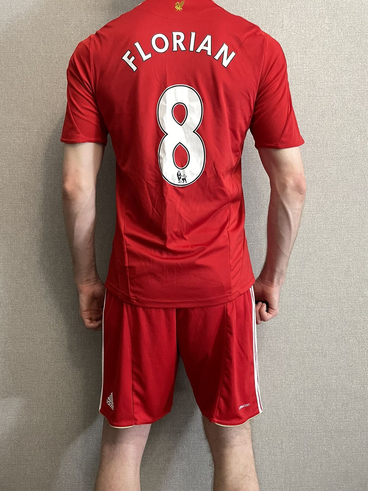 Adidas Adidas Clima365 Liverpool soccers uniform set Florian #8 Size US M / EU 48-50 / 2 - 11 Thumbnail