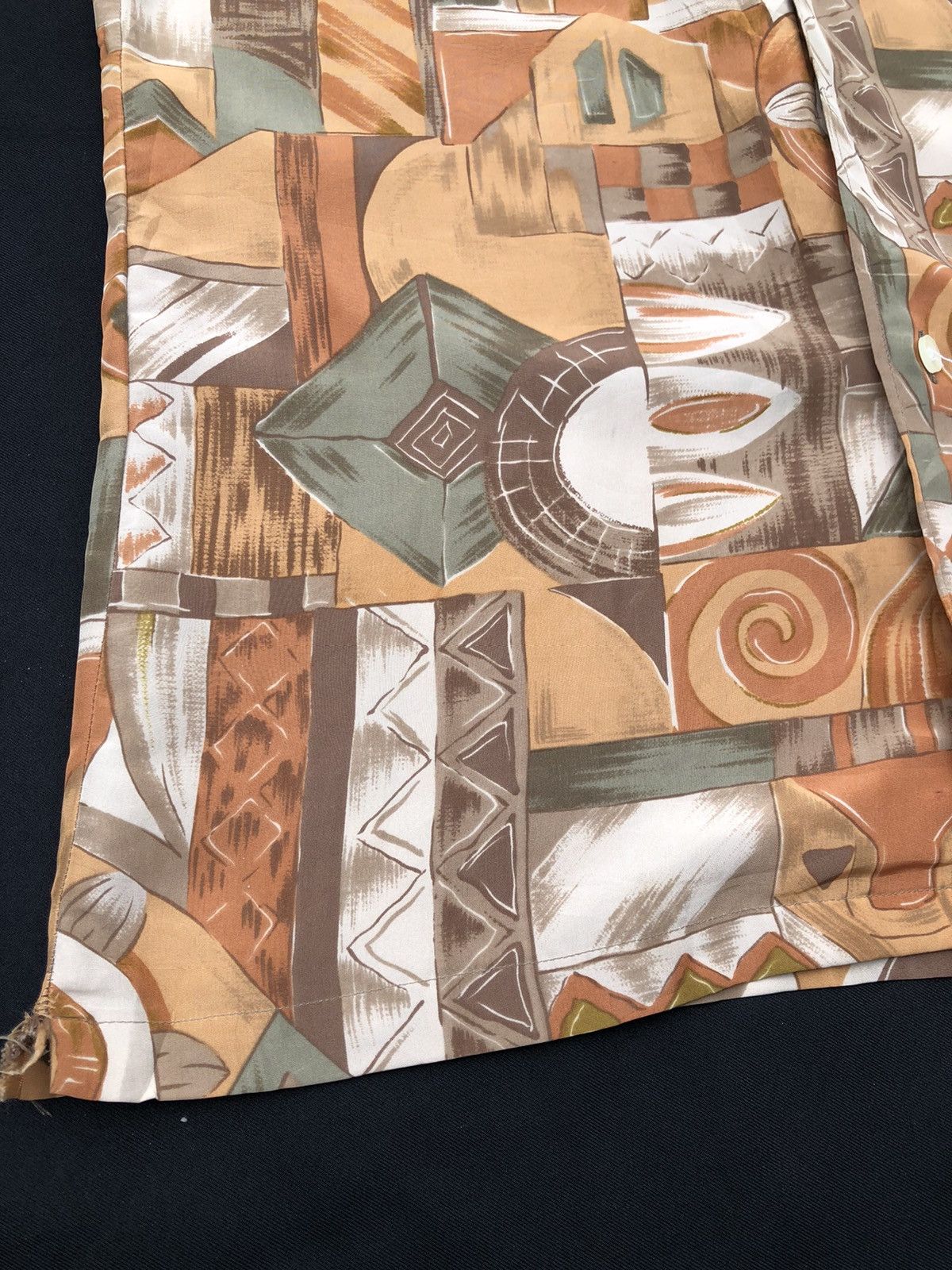 Vintage Vintage 90s EFFE Uomo Abstract Psychedelic Hawaiian Shirt Size US M / EU 48-50 / 2 - 12 Thumbnail