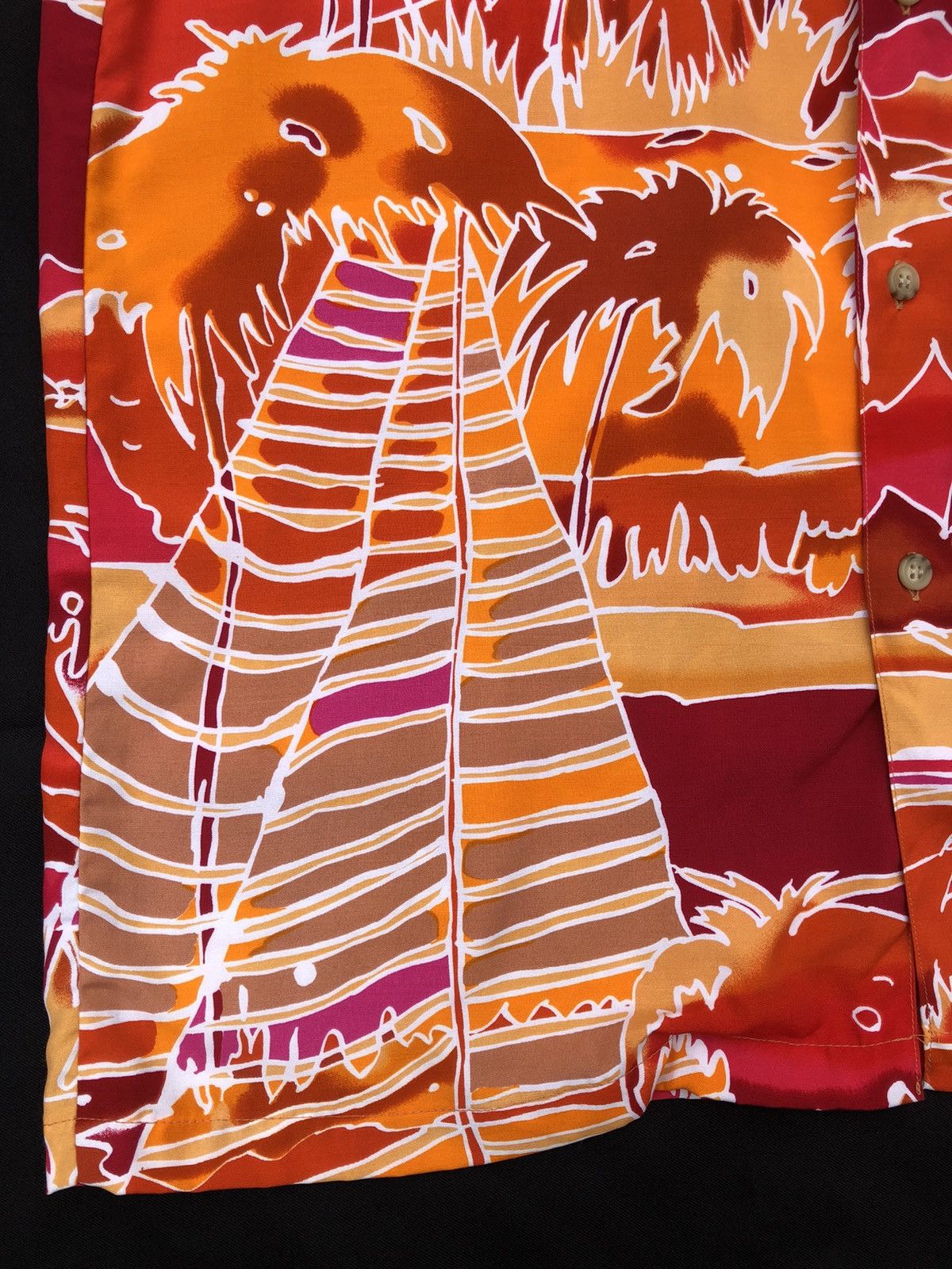 Vintage Vintage 90s Le Lys Rouge Rayon Psychedelic Hawaiian Shirt Size US M / EU 48-50 / 2 - 6 Thumbnail