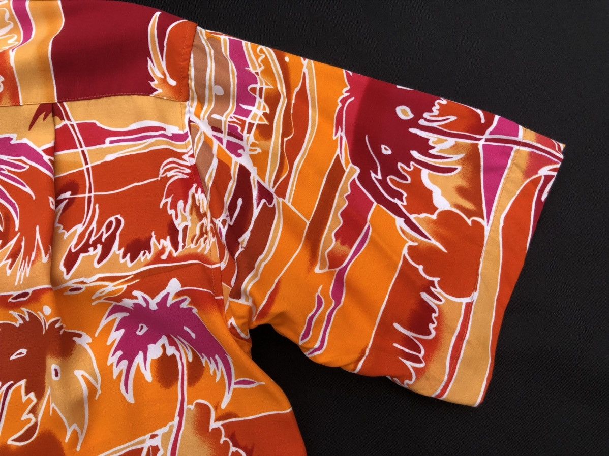 Vintage Vintage 90s Le Lys Rouge Rayon Psychedelic Hawaiian Shirt Size US M / EU 48-50 / 2 - 12 Thumbnail