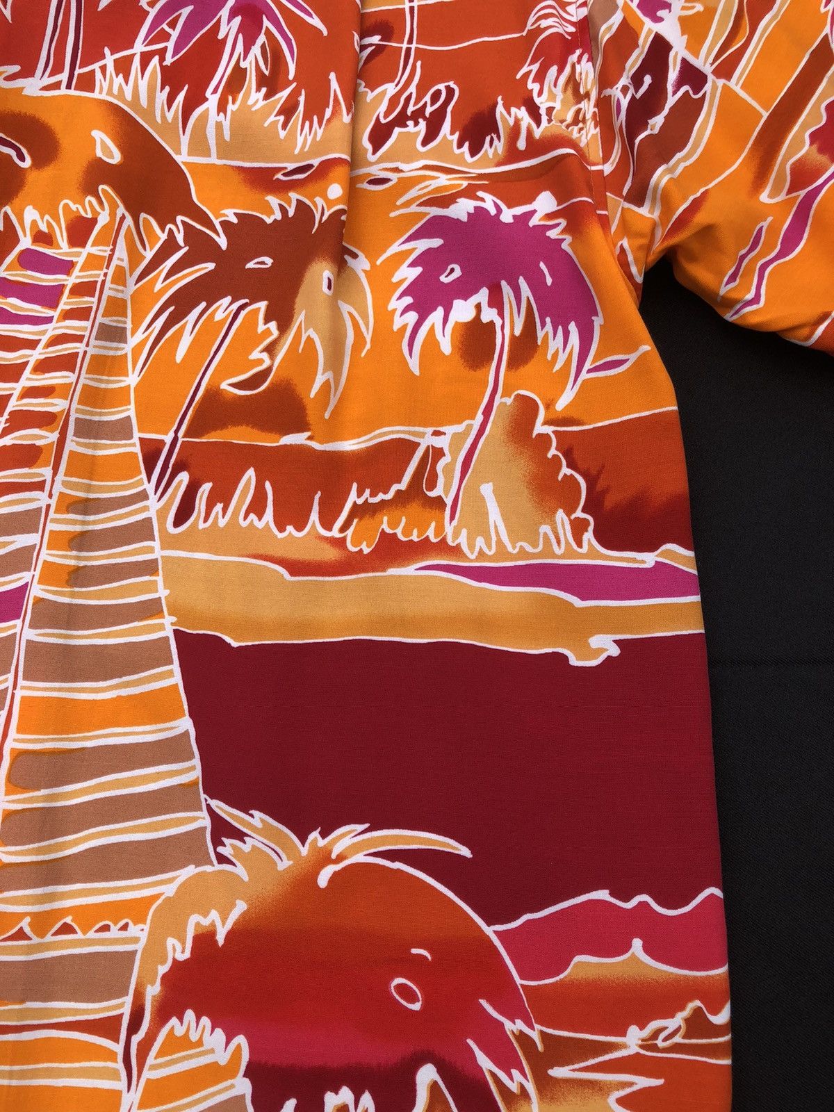 Vintage Vintage 90s Le Lys Rouge Rayon Psychedelic Hawaiian Shirt Size US M / EU 48-50 / 2 - 14 Thumbnail