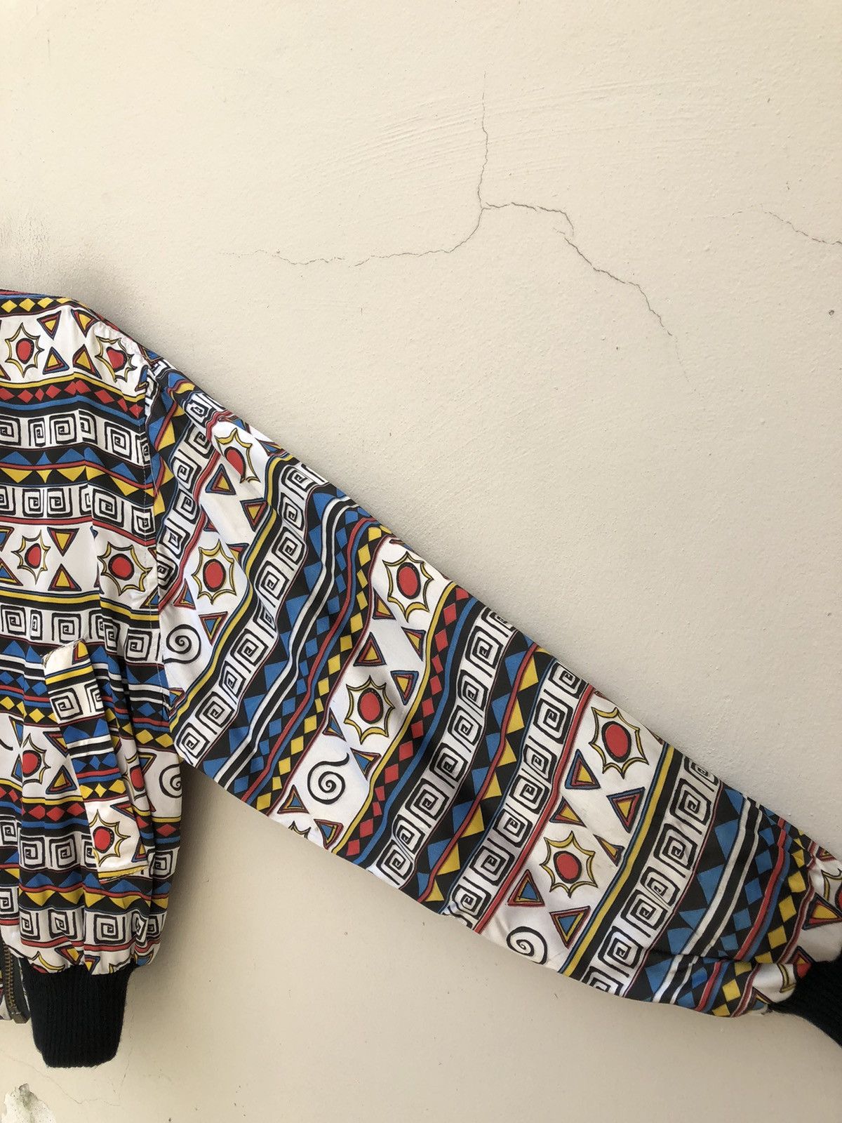 Vintage 90s CCC Suzie B. London Psychedelic Bomber Cropped Jacket Size US XL / EU 56 / 4 - 6 Thumbnail