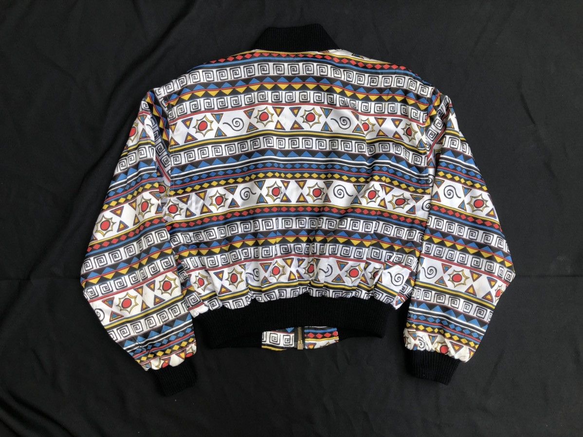 Vintage 90s CCC Suzie B. London Psychedelic Bomber Cropped Jacket Size US XL / EU 56 / 4 - 2 Thumbnail