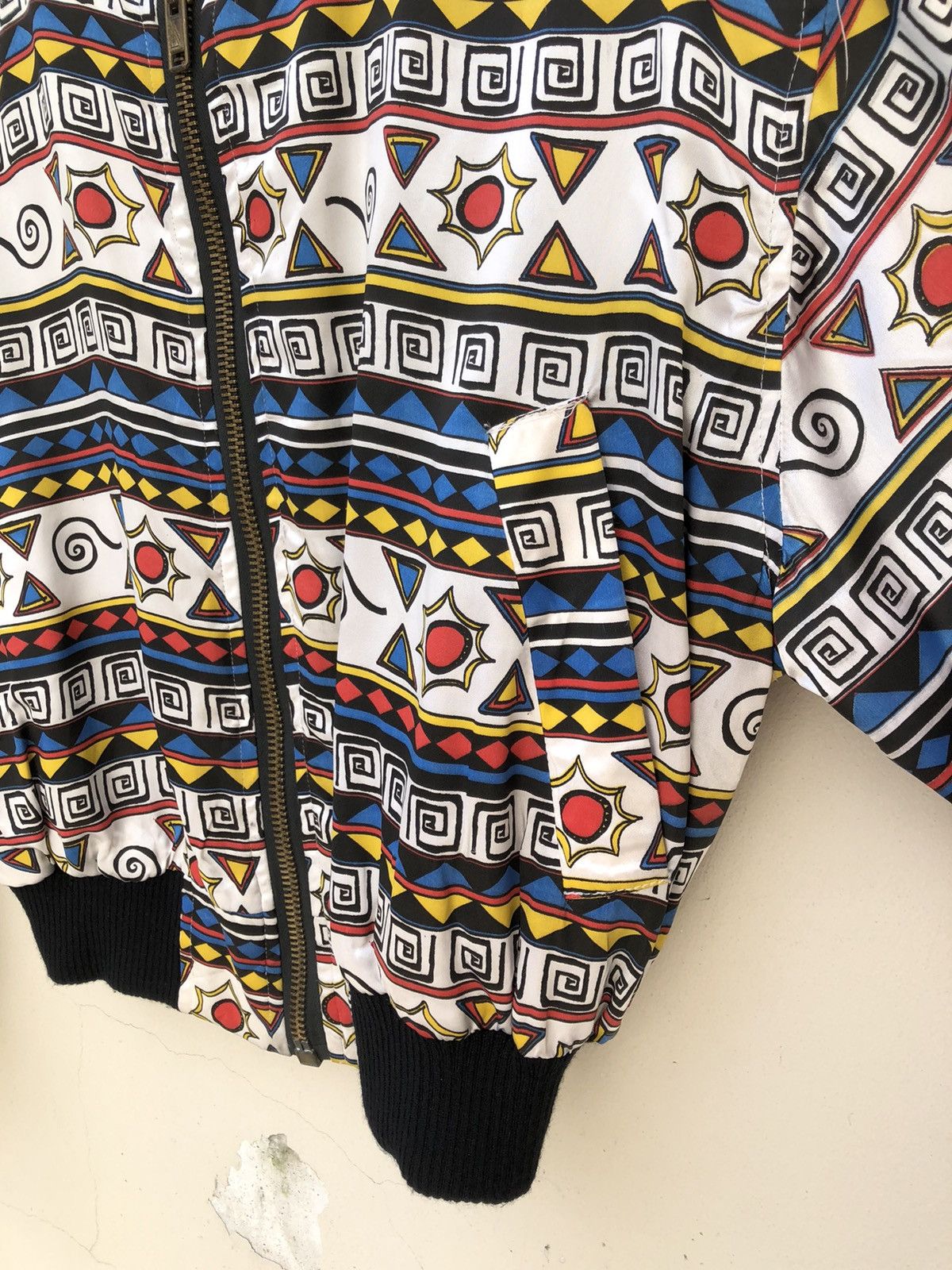 Vintage 90s CCC Suzie B. London Psychedelic Bomber Cropped Jacket Size US XL / EU 56 / 4 - 7 Thumbnail