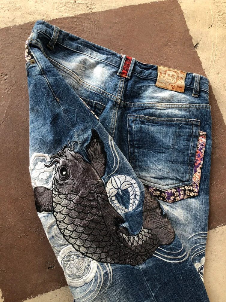 Karakuri Tamashii RARE🔥VINTAGE KARAKURI TAMASHII KOI FISH EMBROIDERIES DENIM Size US 34 / EU 50 - 13 Thumbnail