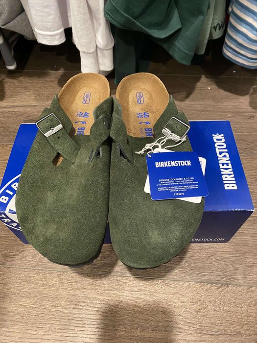 Birkenstock Suede Leather Mountain View Green Boston Soft Footbed