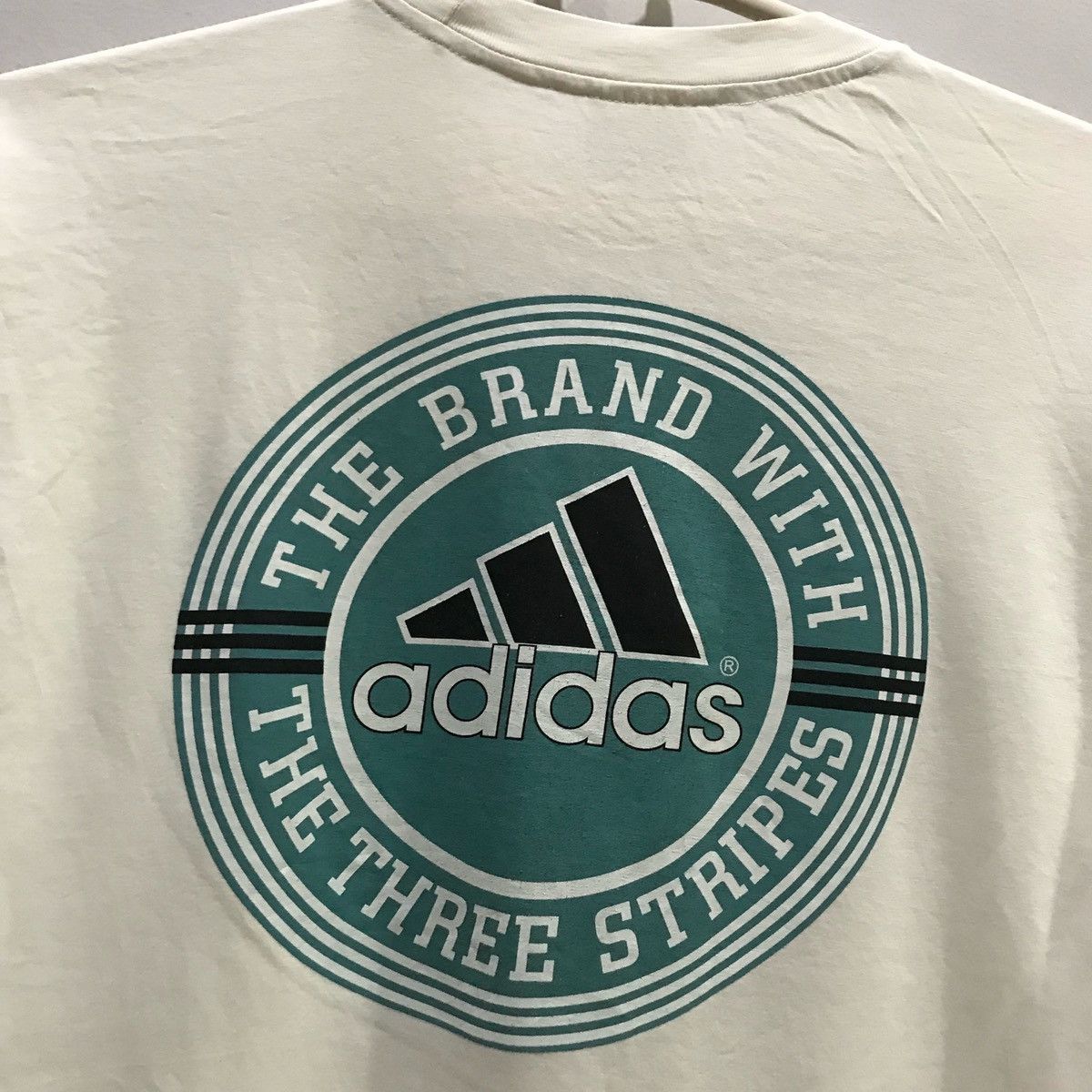 ADIDAS Short Sleeve T-Shirts Size M