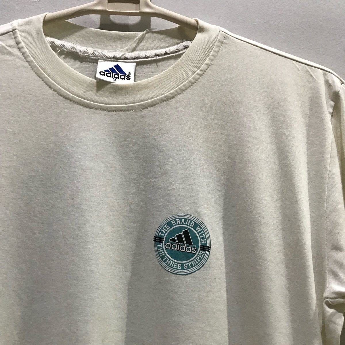 ADIDAS Short Sleeve T-Shirts Size M