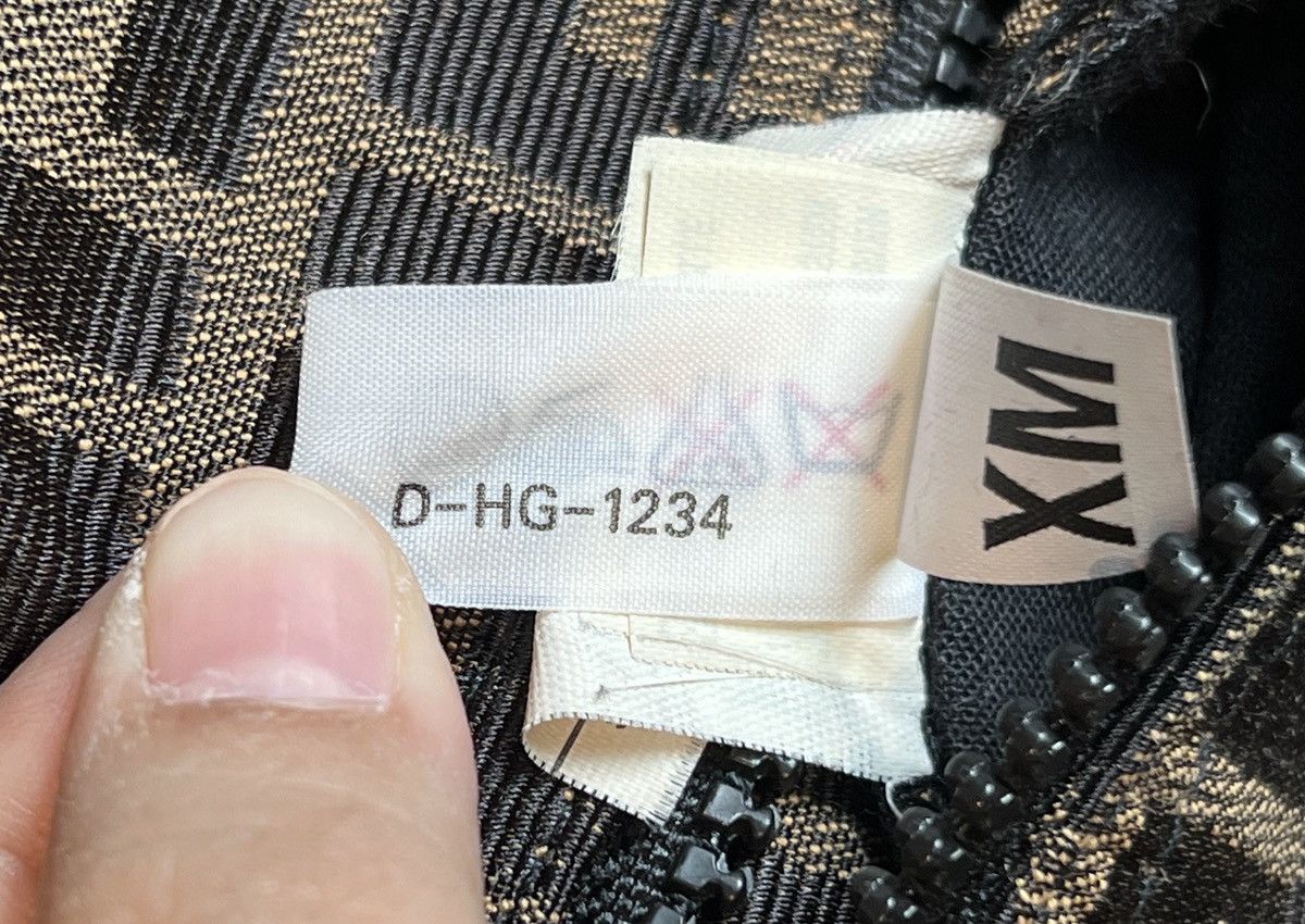 Fendi 90s FENDI FF Zucca Monogram Reversible Zip-Up Vest Size M / US 6-8 / IT 42-44 - 9 Thumbnail