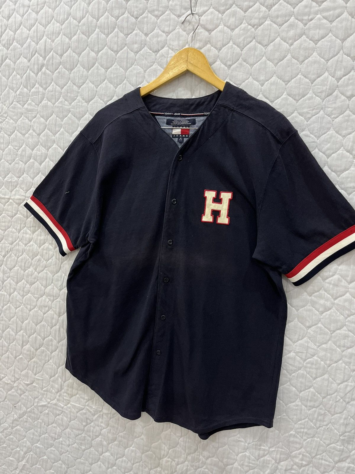 Tommy Jeans I. TOMMY JEANS BASEBALL SHIRTS Size US M / EU 48-50 / 2 - 3 Thumbnail