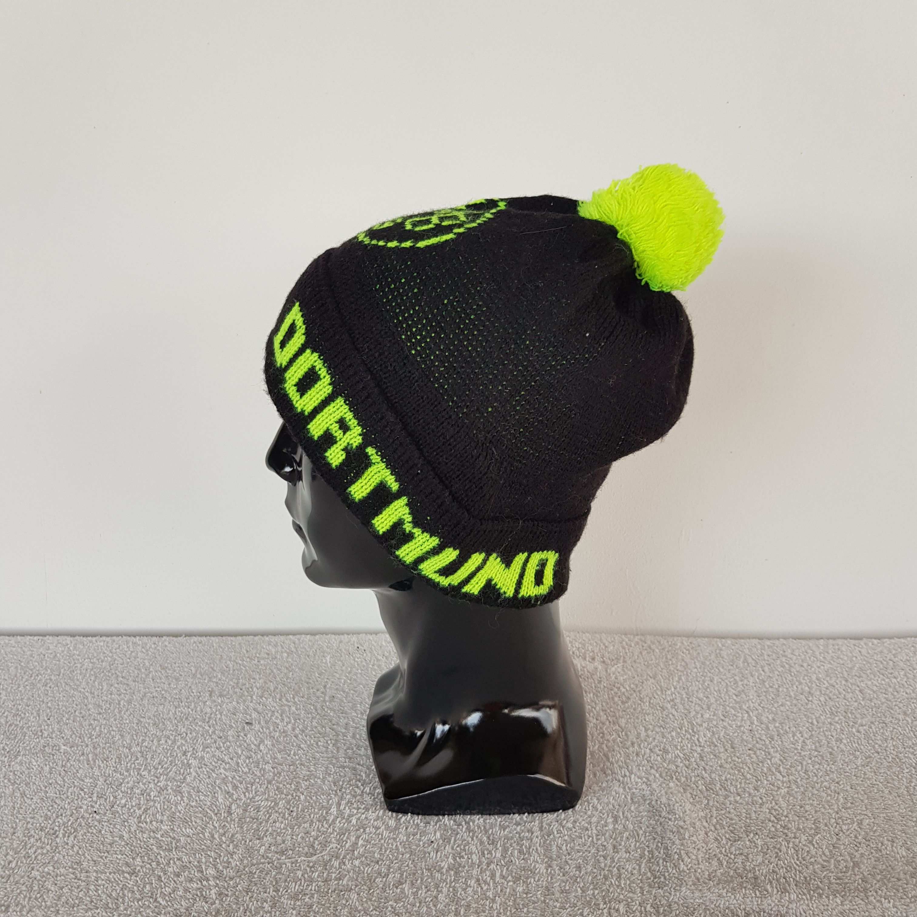 Vintage Borussia Dortmund hats Beanie Snow Cap - AC10415. Size ONE SIZE - 4 Thumbnail
