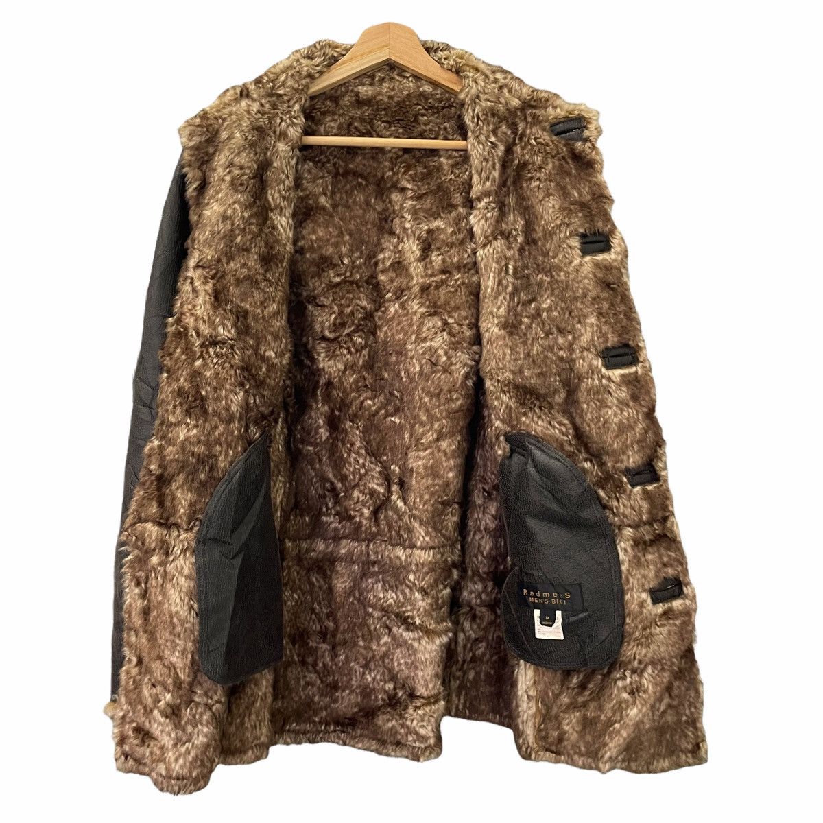 BIGI × Japanese Brand 💥RADMESS MEN BIGI BUTTON FURRY JACKET Size US M / EU 48-50 / 2 - 5 Thumbnail