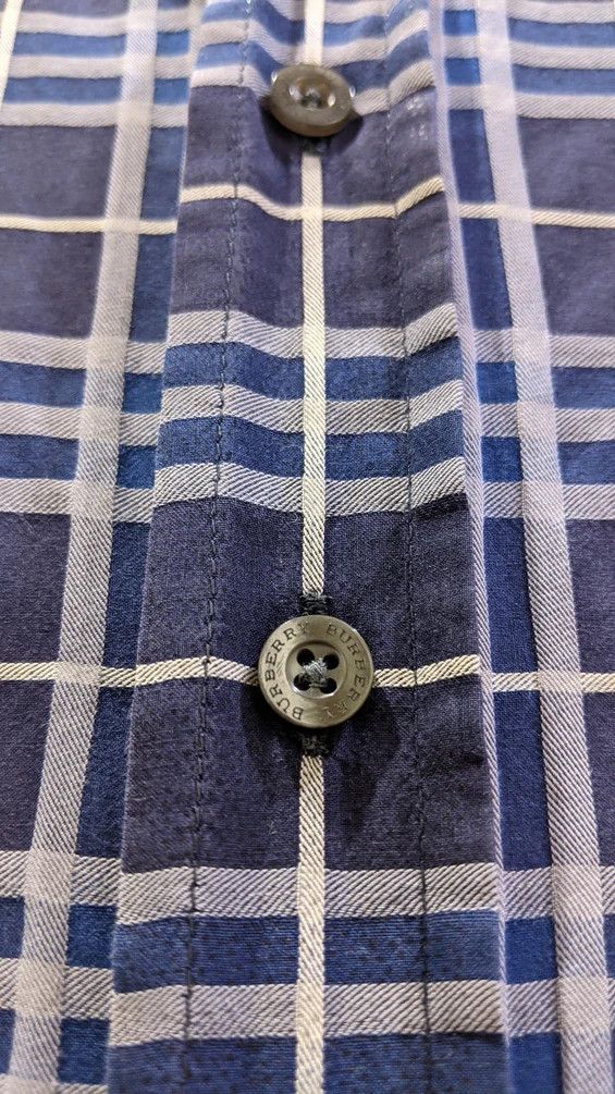 Burberry Authentic Burberry LS Made in UK Button Ups L fits XL Size US L / EU 52-54 / 3 - 7 Thumbnail
